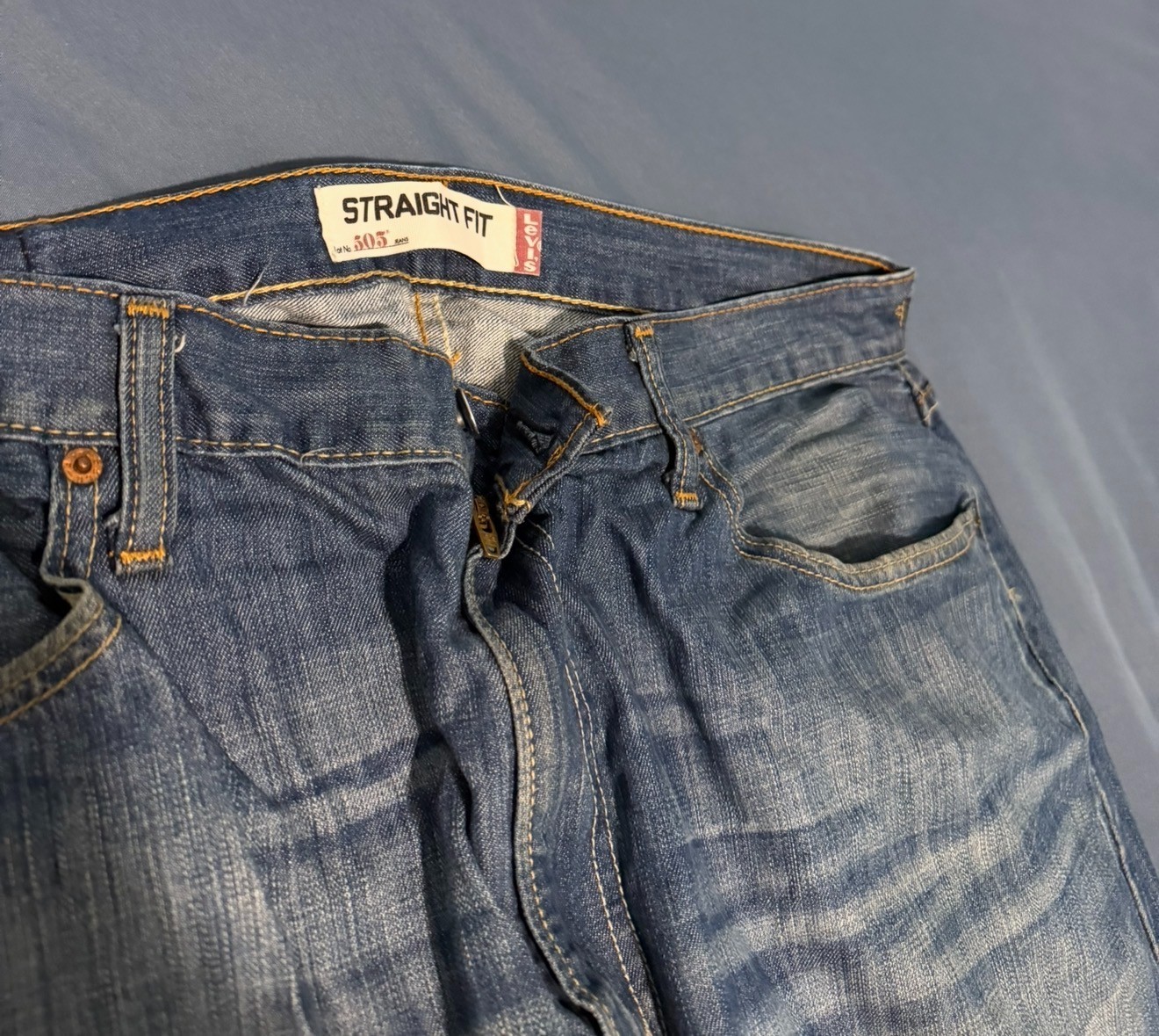 Levis 505 Straight Fit Jeans Mens 36×30 Blue Denim Medium Wash Red Tab Classic