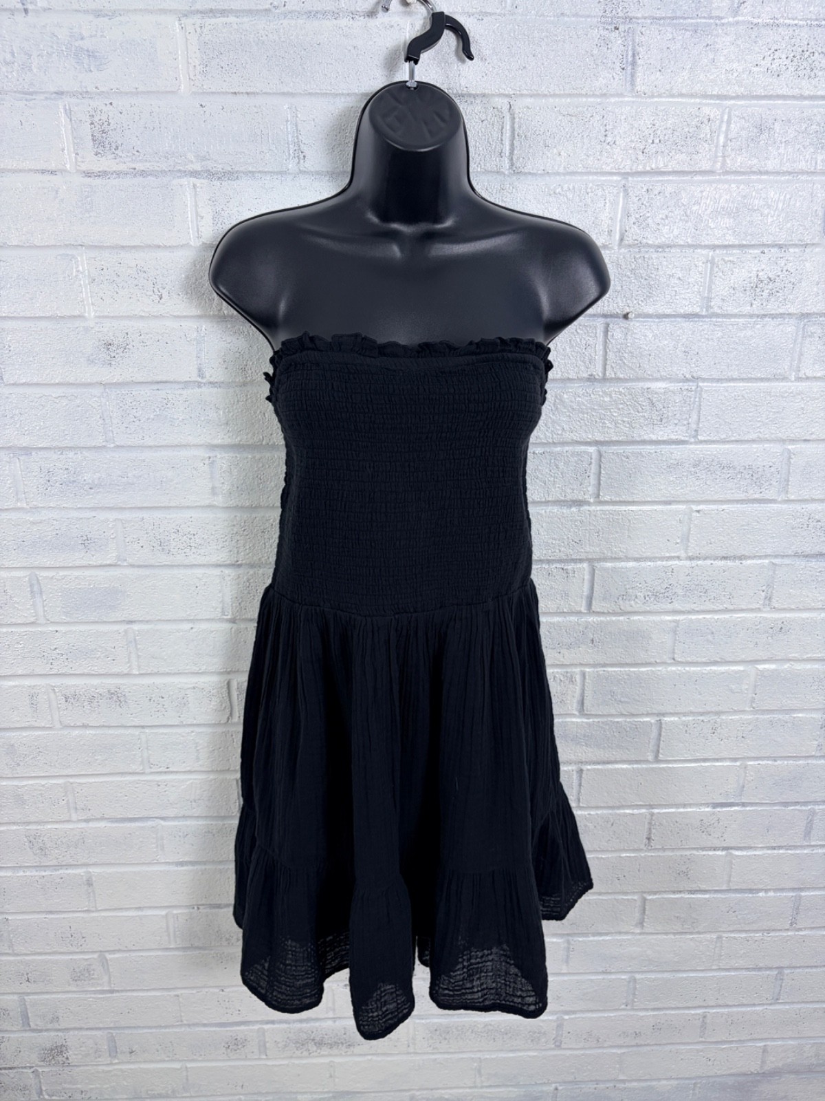 Anthropologie Strapless Smocked Mini Dress Womens L Black Gauze Tiered Cover Up