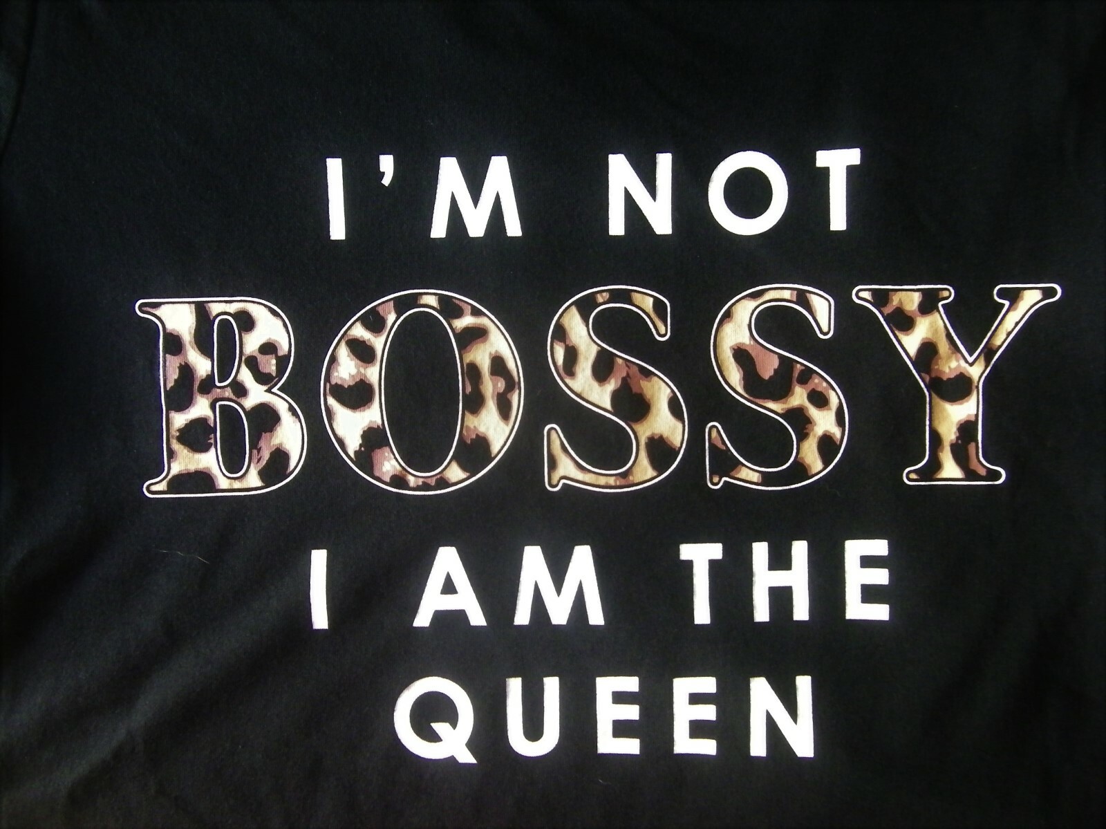 BOSSY QUEEN Women’s I’M NOT BOSSY I AM THE QUEEN Premium T-Shirt Leopard Print