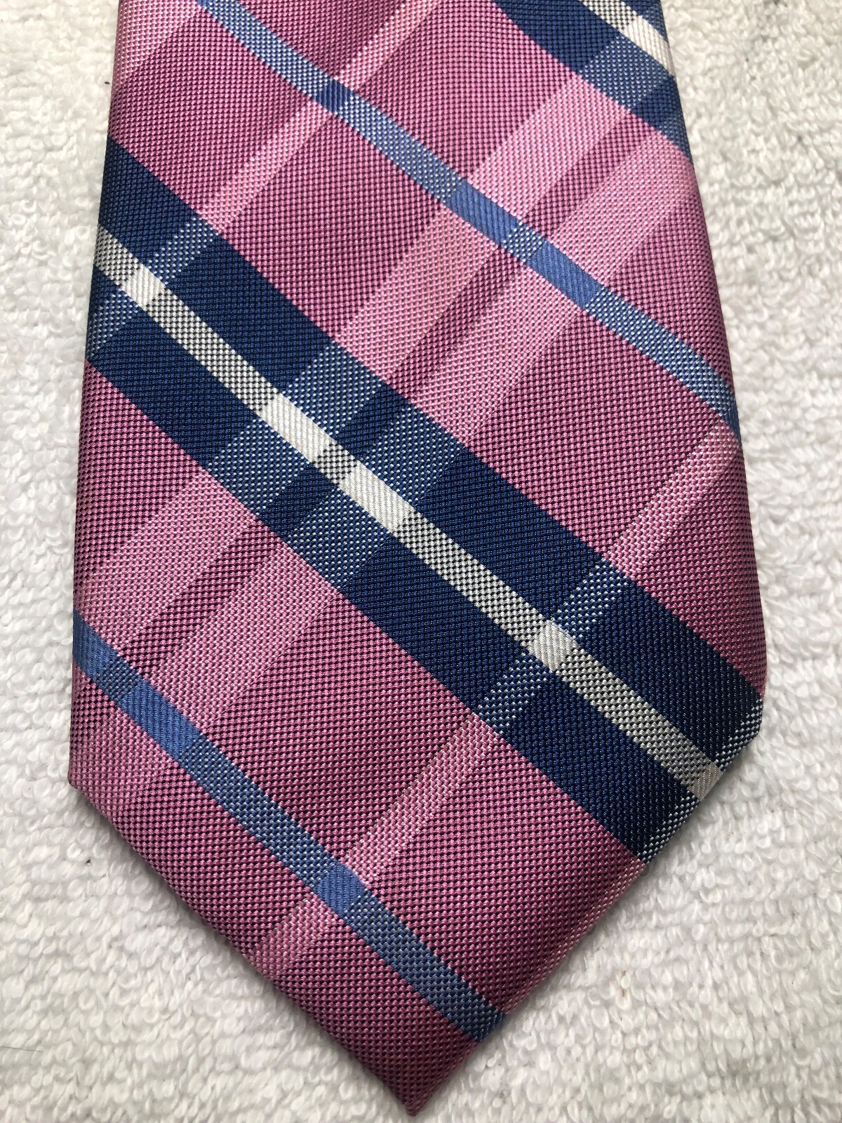 CHAPS MENS TIE PINK BLUE WHITE PLAID 3.25 X 59 NWOT