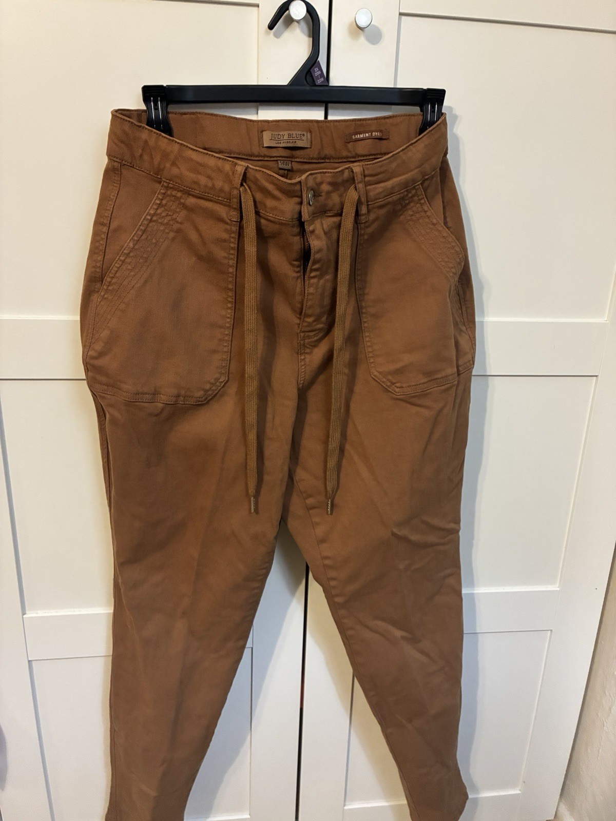 14W Judy Blue Brown, Pants Button And Draw String Closure large pockets