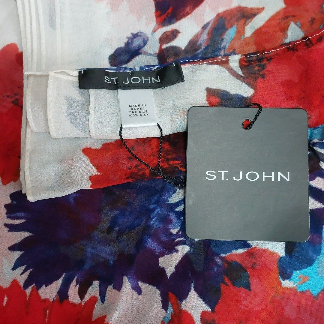 NWT ST JOHN A529S01 100% Silk Scarf Turquoise Multi Floral Luxury Shawl Wrap
