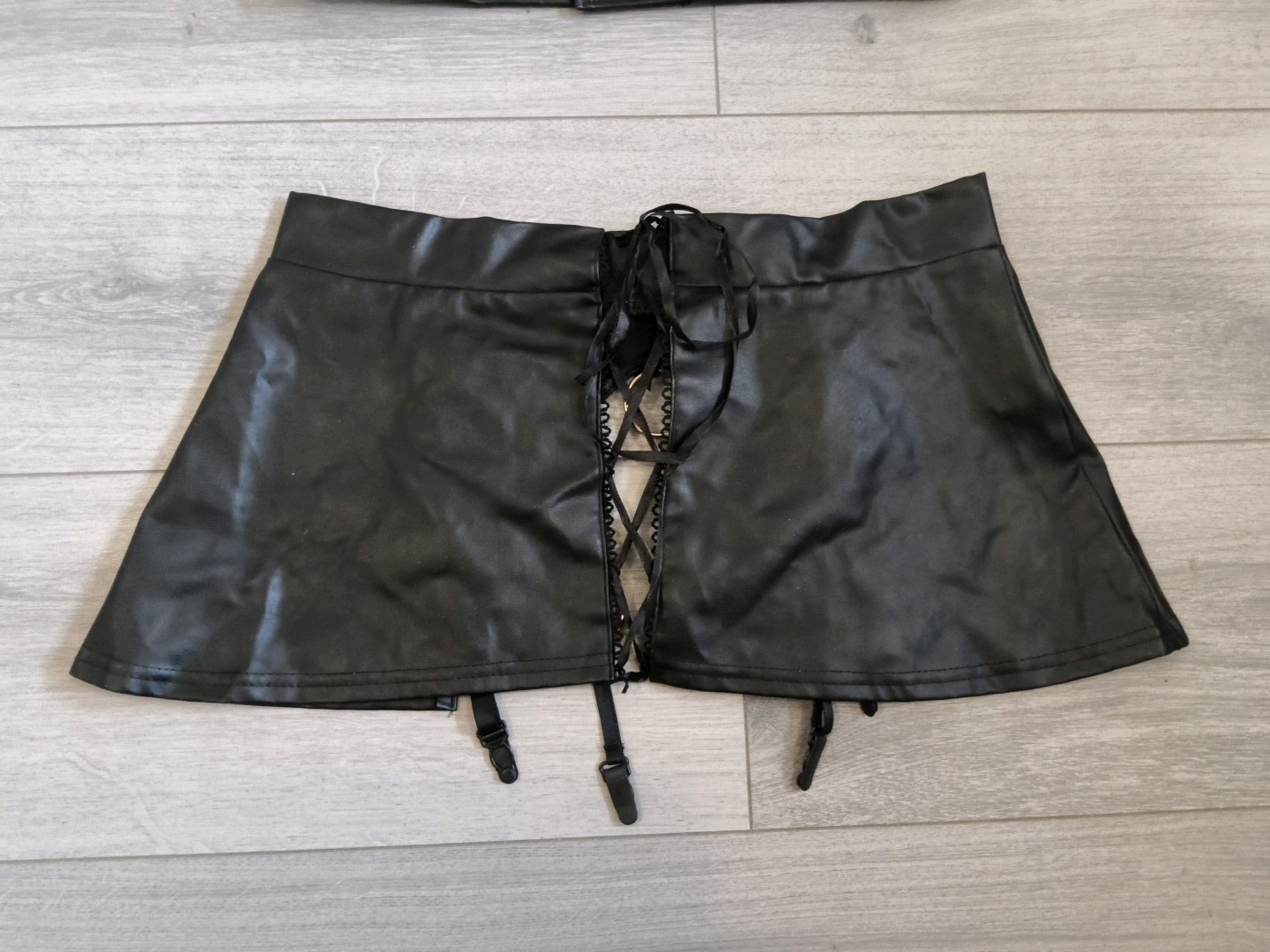 BNWOT Black PVC & Sheer Mesh Tassel Suspender Skirt & Bra Top Set Size 10-14