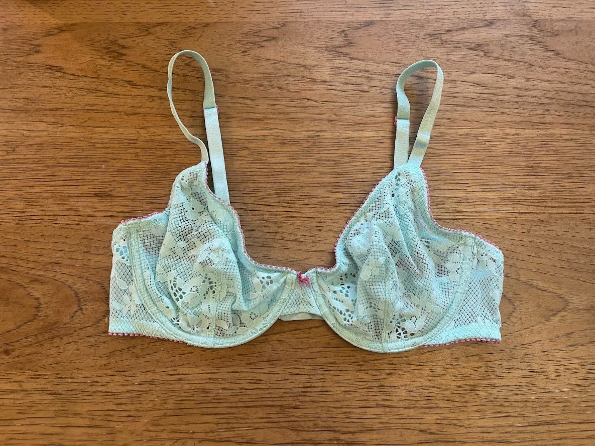 Victoria’s Secret Waterfall & New Peony 32DD Tease Unlined Demi Bra VS!!!