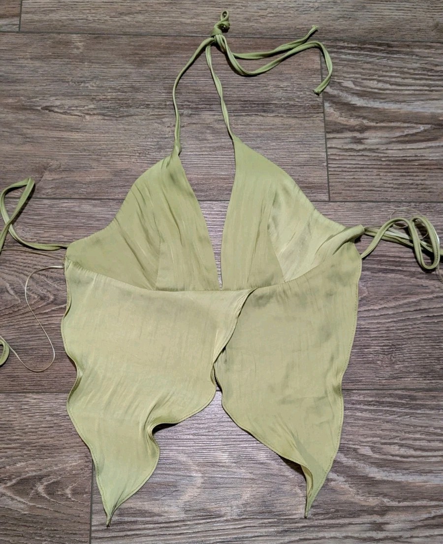 Pitaya Pretty Garbage Open Back Flowy Halter Tank Top Size Small Green Butterfly