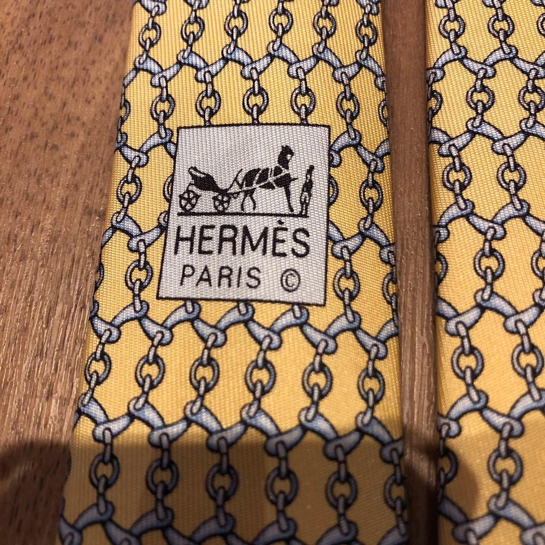HERMES Silk 100% Necktie Chain Pattern Yellow Blue Gray 9cm New