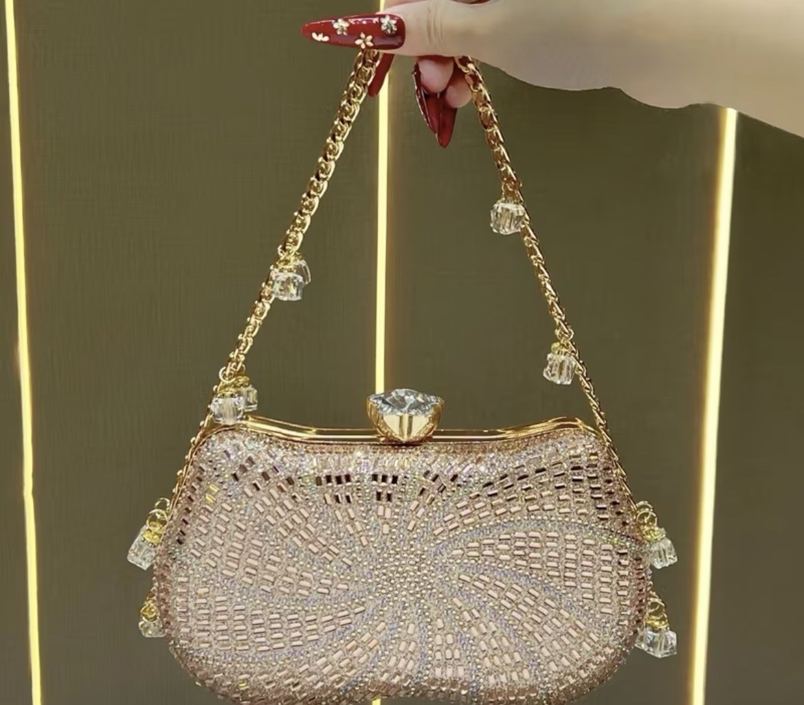 Women’s Gold Rhinestone Rectangle Clutch Clasp, Detach Chain Strap Formal