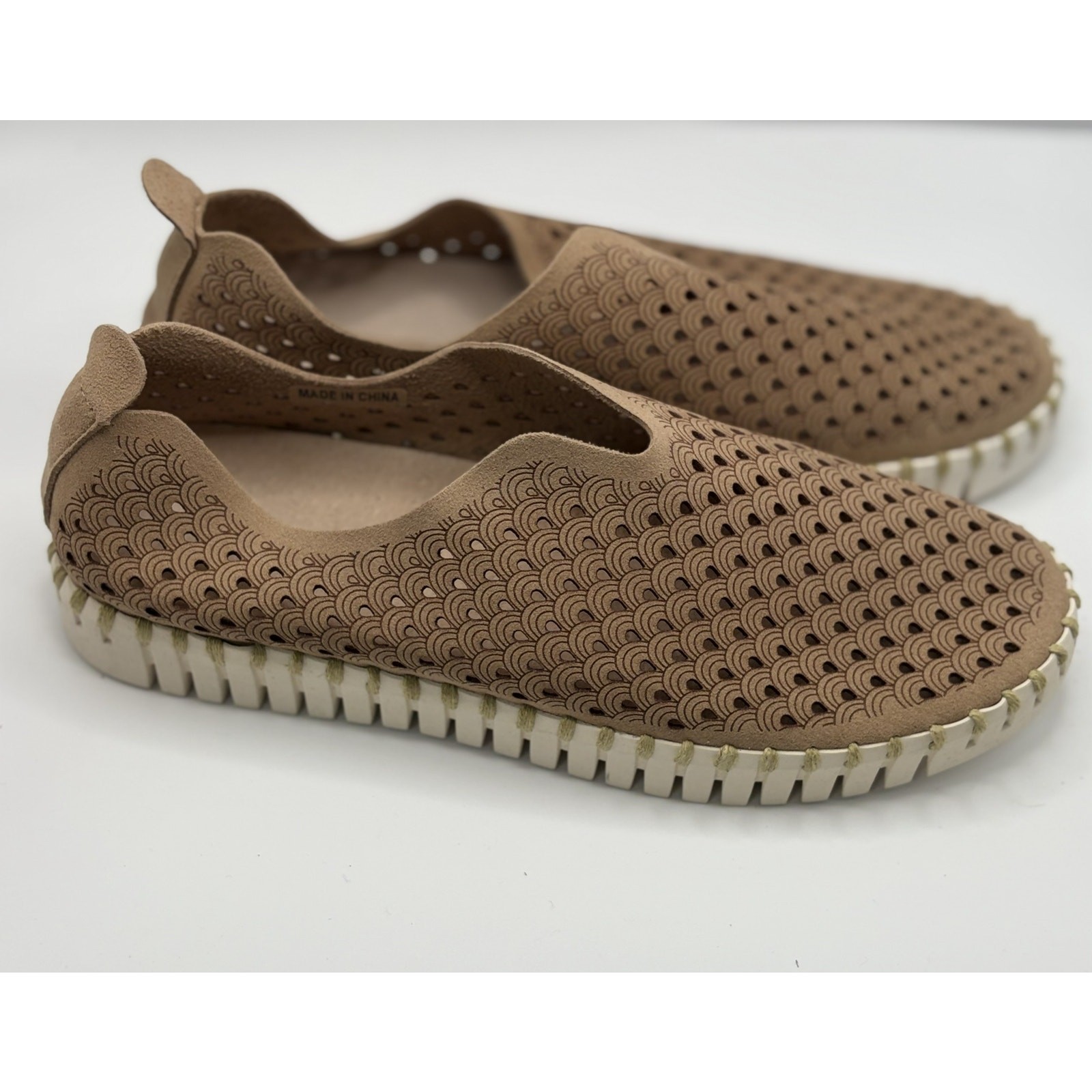 Ilse Jacobsen Hornbæk Tulip Latte Laser Cut Slip-On Flats EU 40 US 9-9.5 Comfort