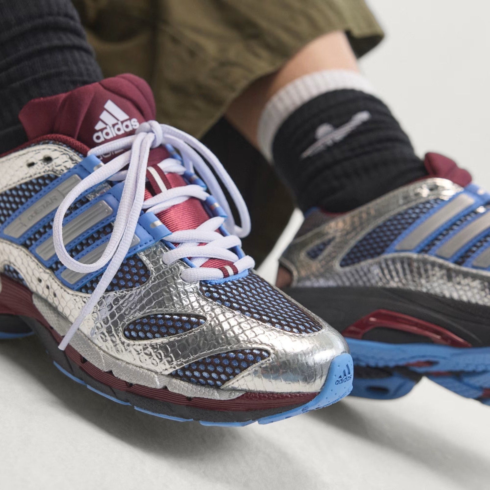adidas Originals ADISTAR MLD KJ4896 Aurora Coffee Silver Metallic Blue Fusion