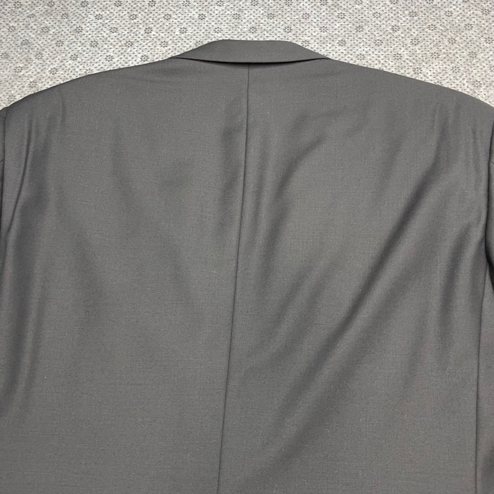 Brooks Brothers Mens 42R Black Wool Tuxedo Jacket Satin Peak Lapel Made in USA