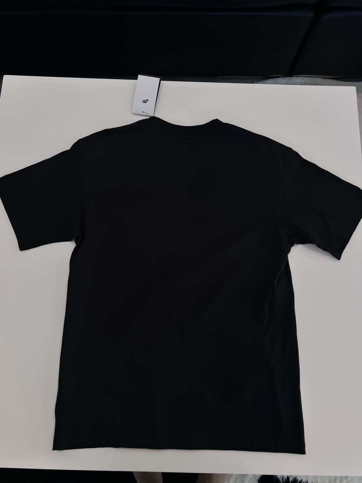 $40 Nike Mens Max90 Shoe Patch Pocket Tee Size XXL Black Loose Fit NWT