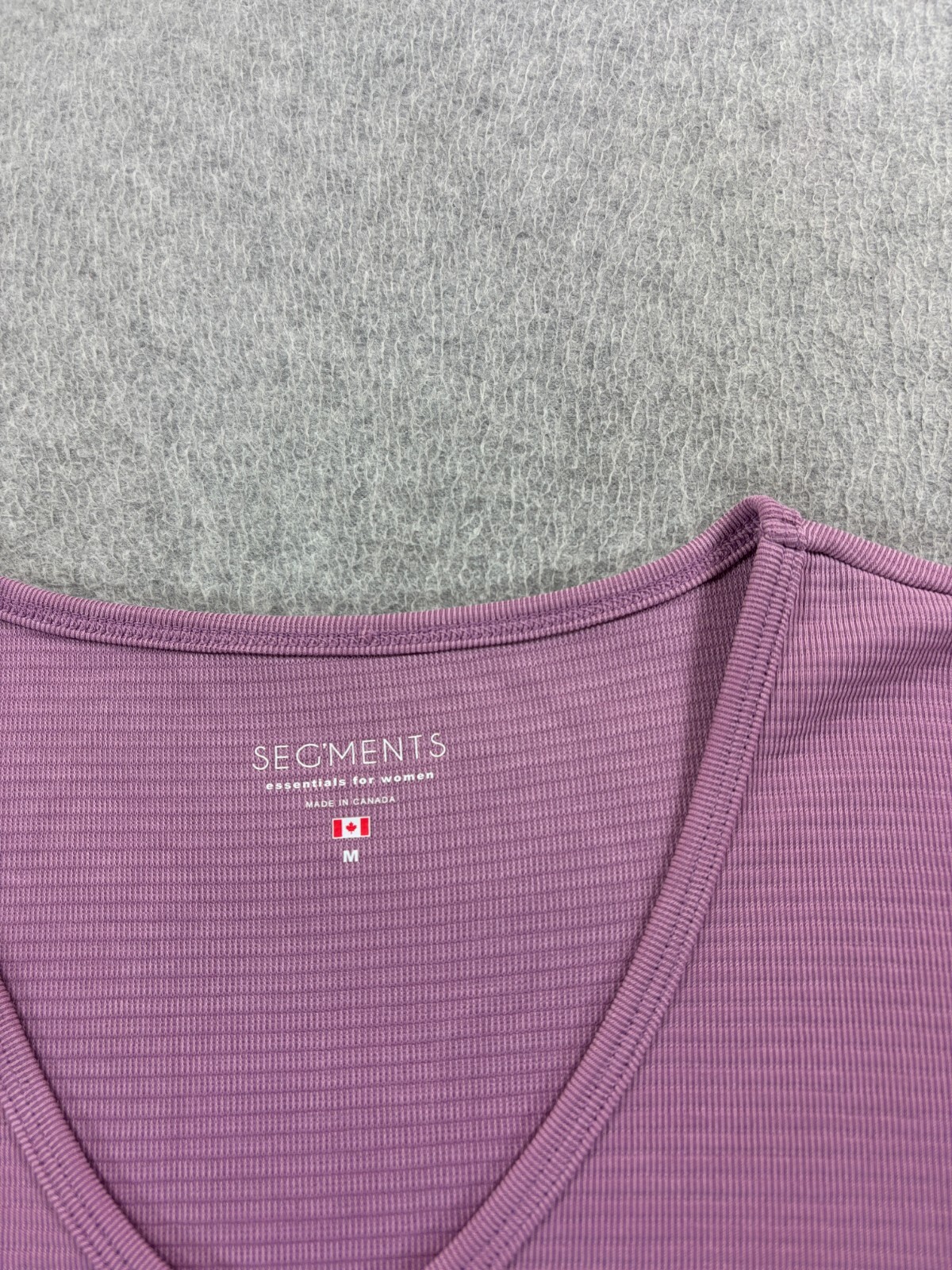 Seg’ments 3/4 Sleeve Performance Pullover Shirt (Women’s Medium) Purple