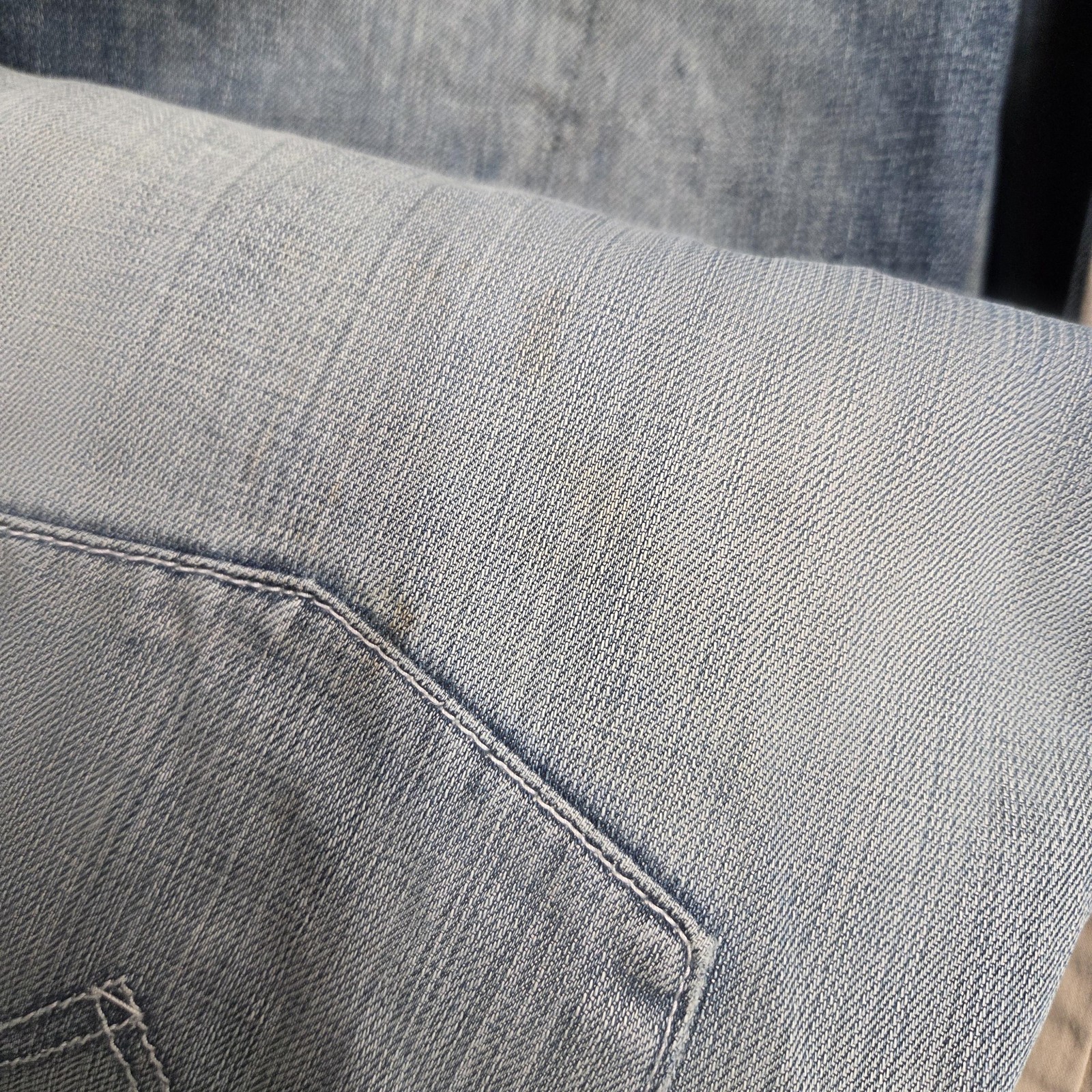 VTG Levis Engineered Jeans Mens Blue Twisted Button Fly Altered Hem Fits 34×32