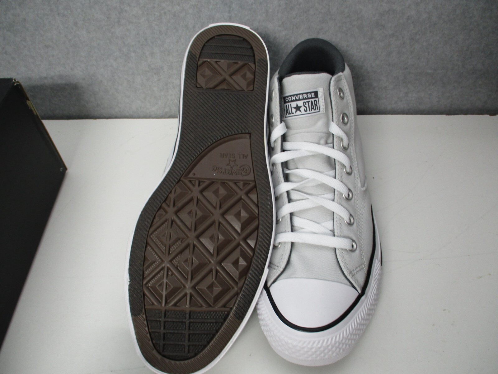 Converse All Star CTAS Malden St. Light Gray Mid Shoes Mens Sz 12 Canvas