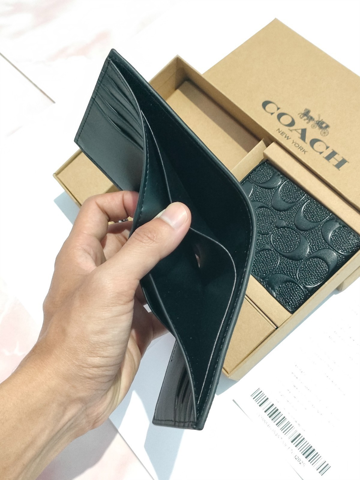 MEN’S 3 IN 1 WALLET BOXED GIFT SET IN SIGNATURE CANVAS BLACK