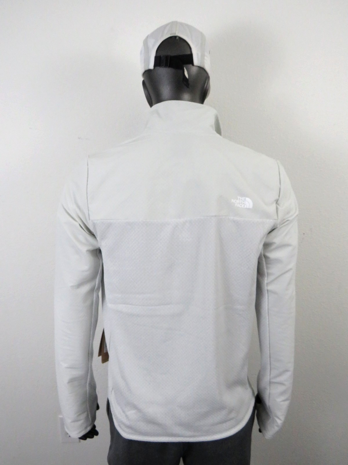 Mens The North Face Futurefleece Full Zip Fleece Sweater Jacket – Tin Grey $129