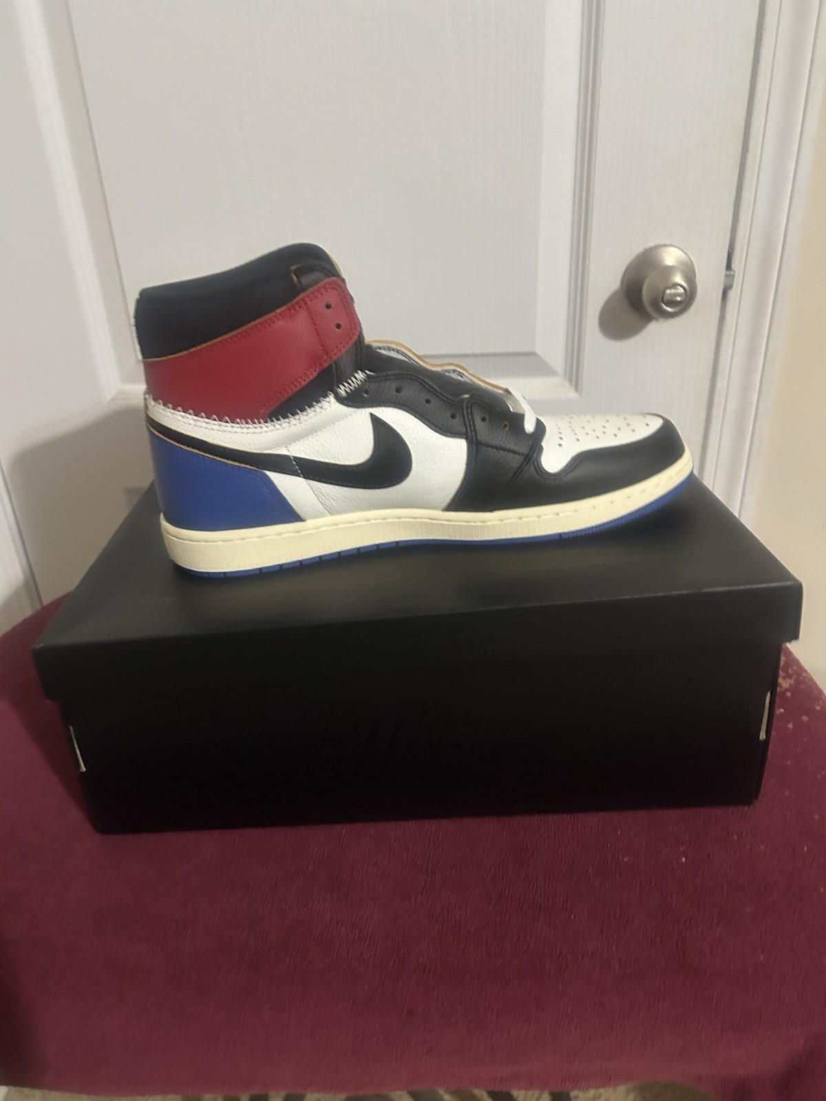 Size 14 – Fragment Design x Union LA x Air Jordan 1 Retro OG High Varsity Red