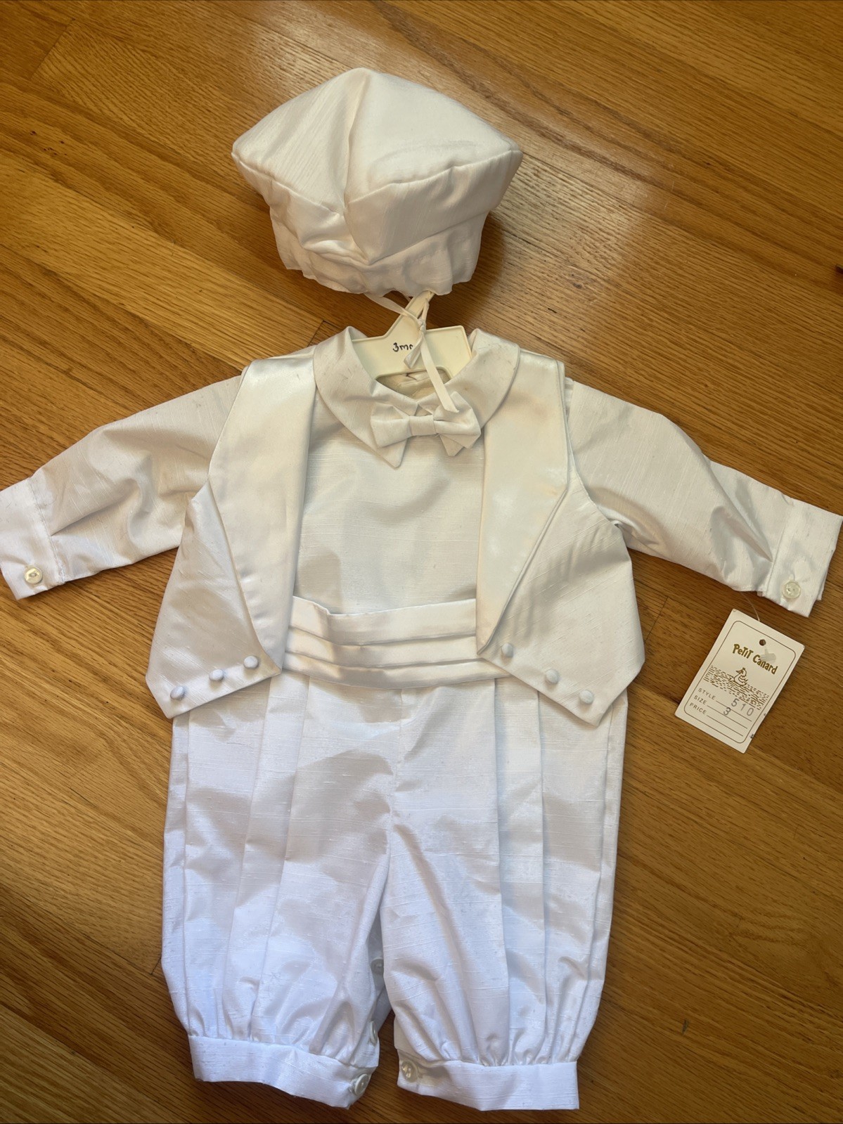 NEW Petit canard Boys Christening Baptism Suit 3 Months White Silk Looking