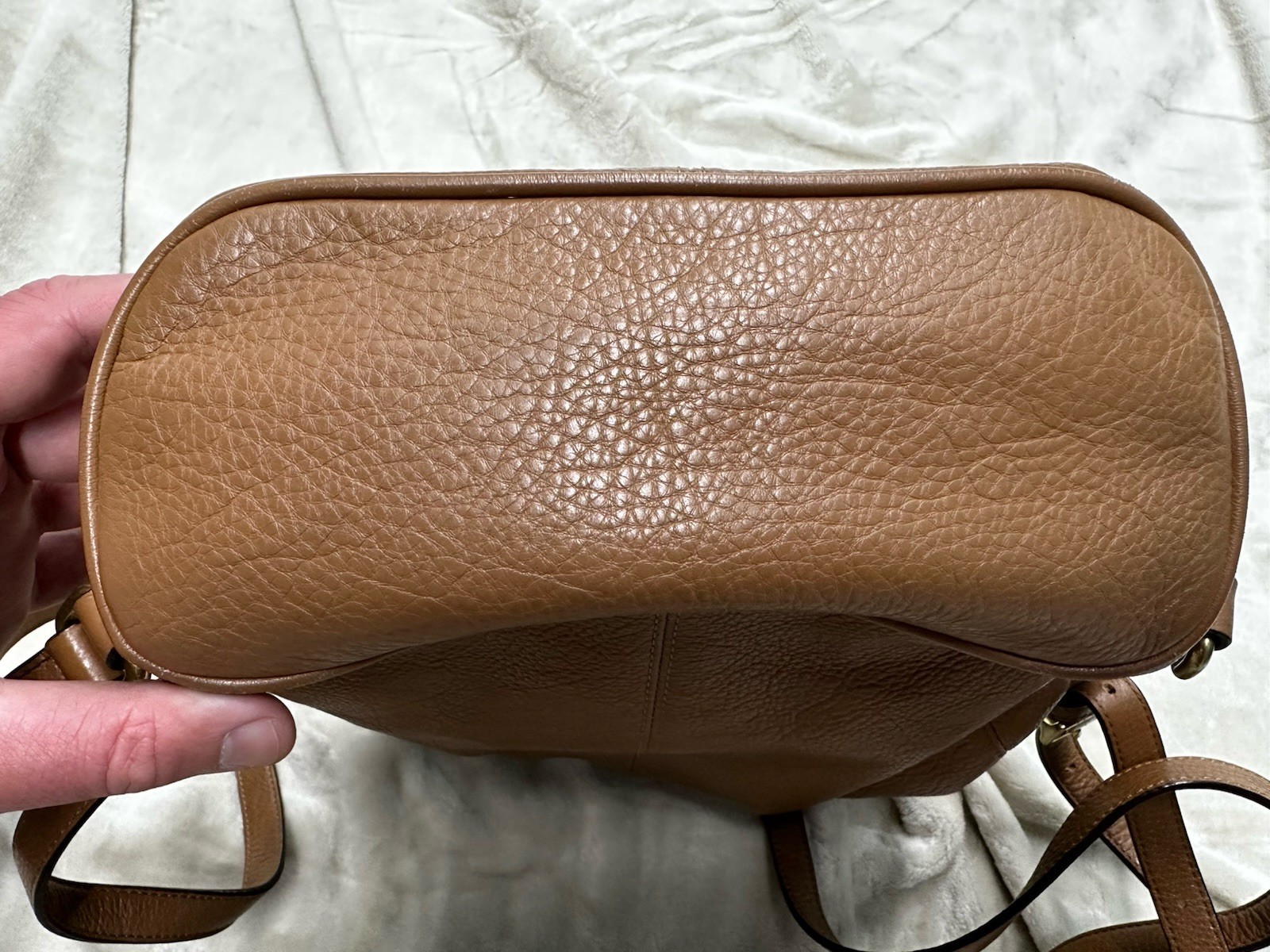 Vtg Coach Brown Pebbled Leather Medium Drawstring Backpack Shoulder Bag F24385
