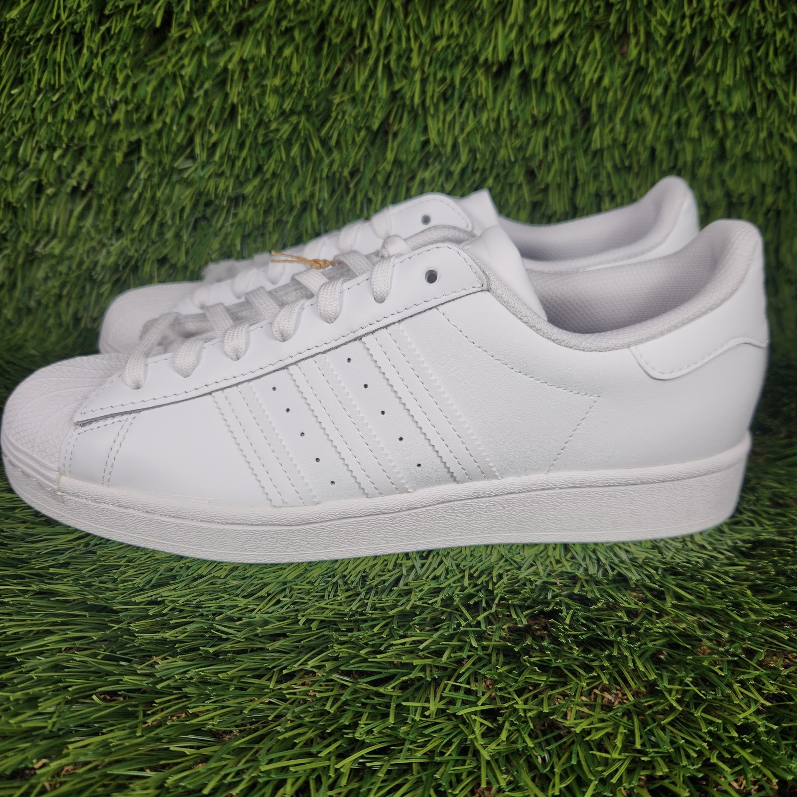 Adidas Superstar Mens Triple White Classic Shell Toe Originals All New EG4960