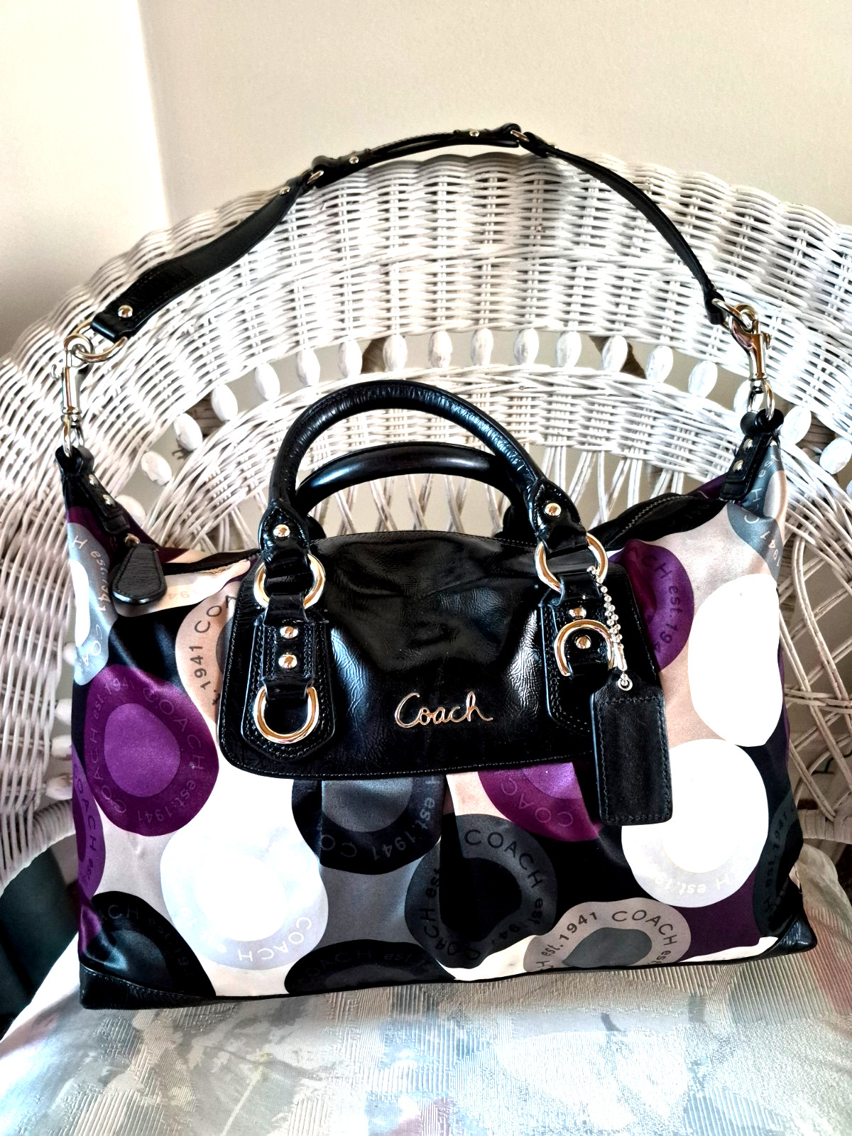 Coach Y2K Madison Sophia Graphic Art Satin and Patent Leather Handbag Excellent