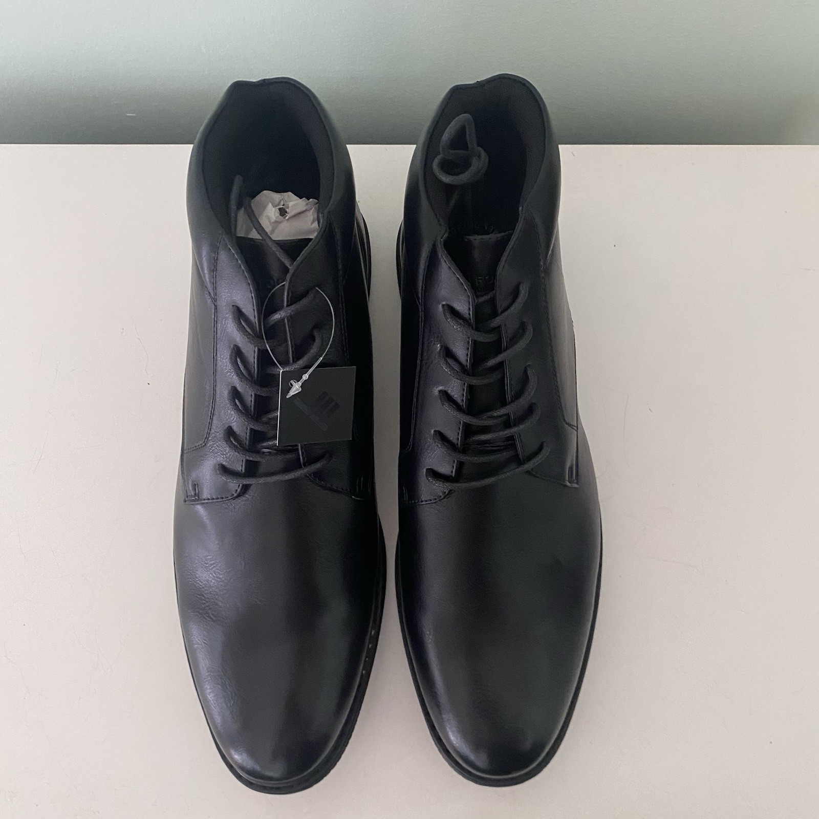 Size 13 London Fog Men’s LFM Tyler Chukka Black NEW Memory Foam CL30578M-B