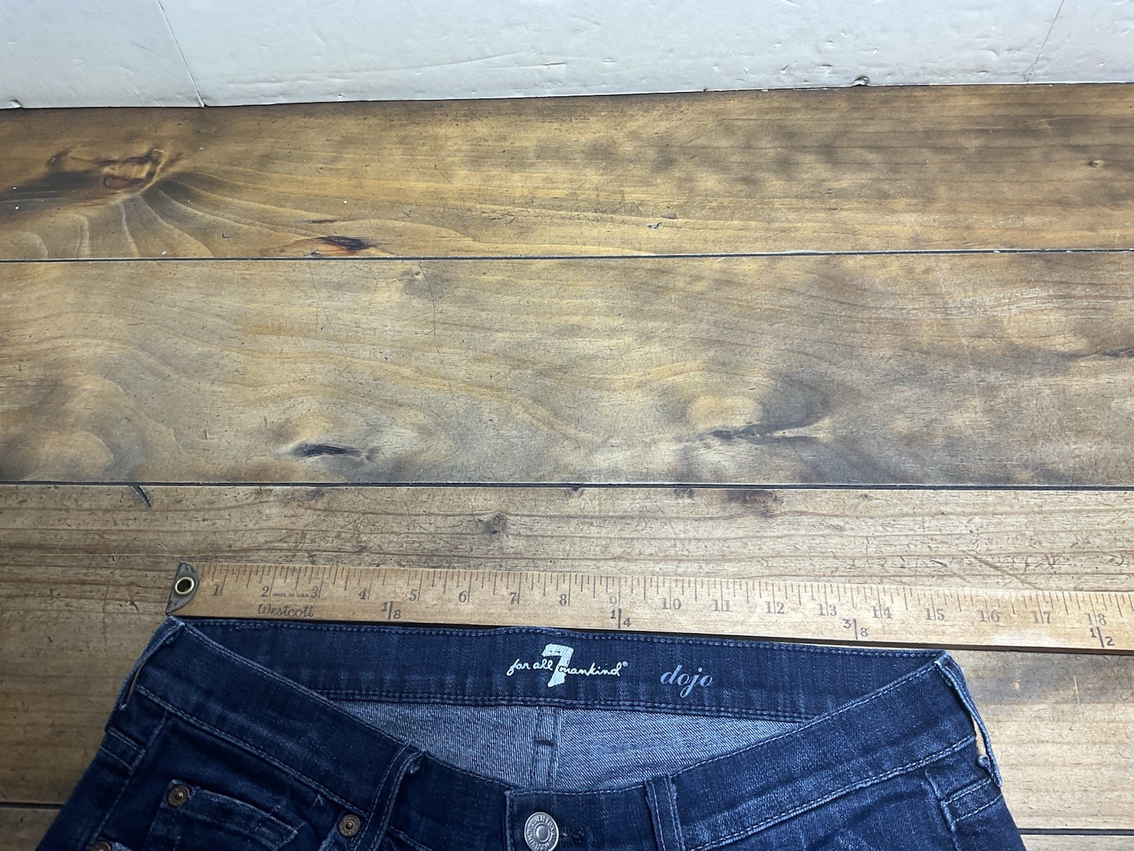 7 for All Mankind Dojo Women’s Trouser Flare Stretch Dark Wash Denim Size 30