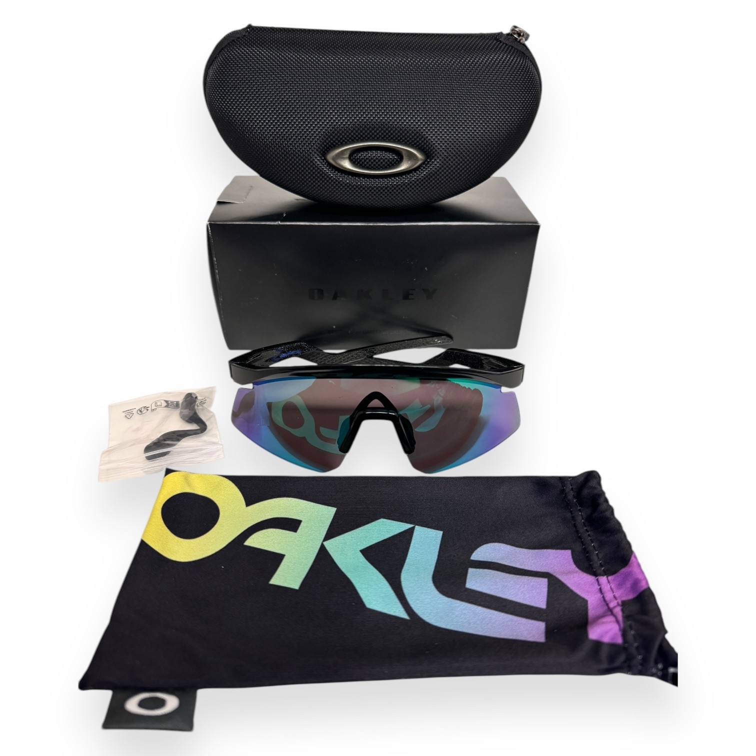 Oakley Hydra Sunglasses Polished Black on Shimmer Prizm Jade OO9229-1537 w/case