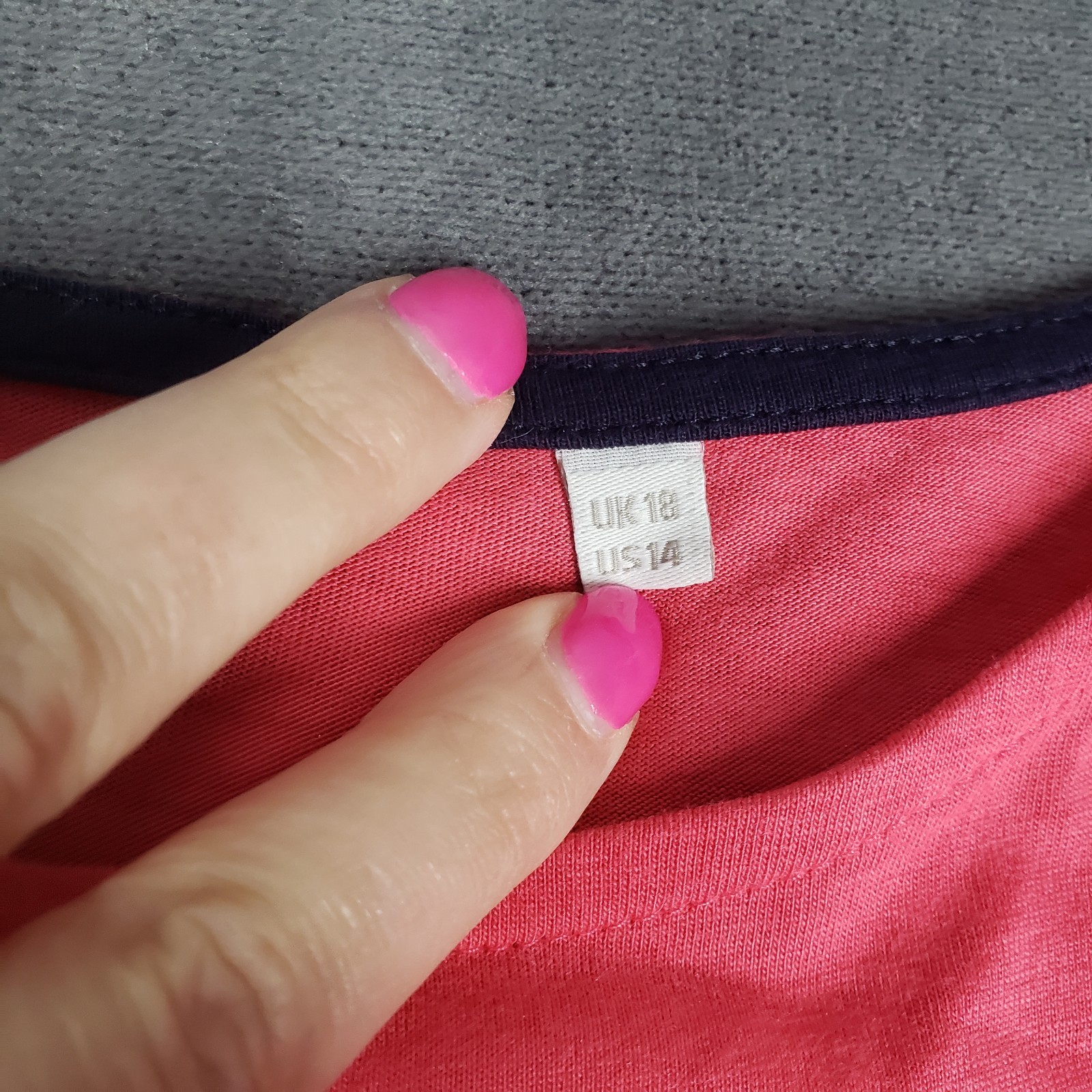 Boden Top Womens Size 14 Pink Super Soft Long Sleeve Elastic Cuff