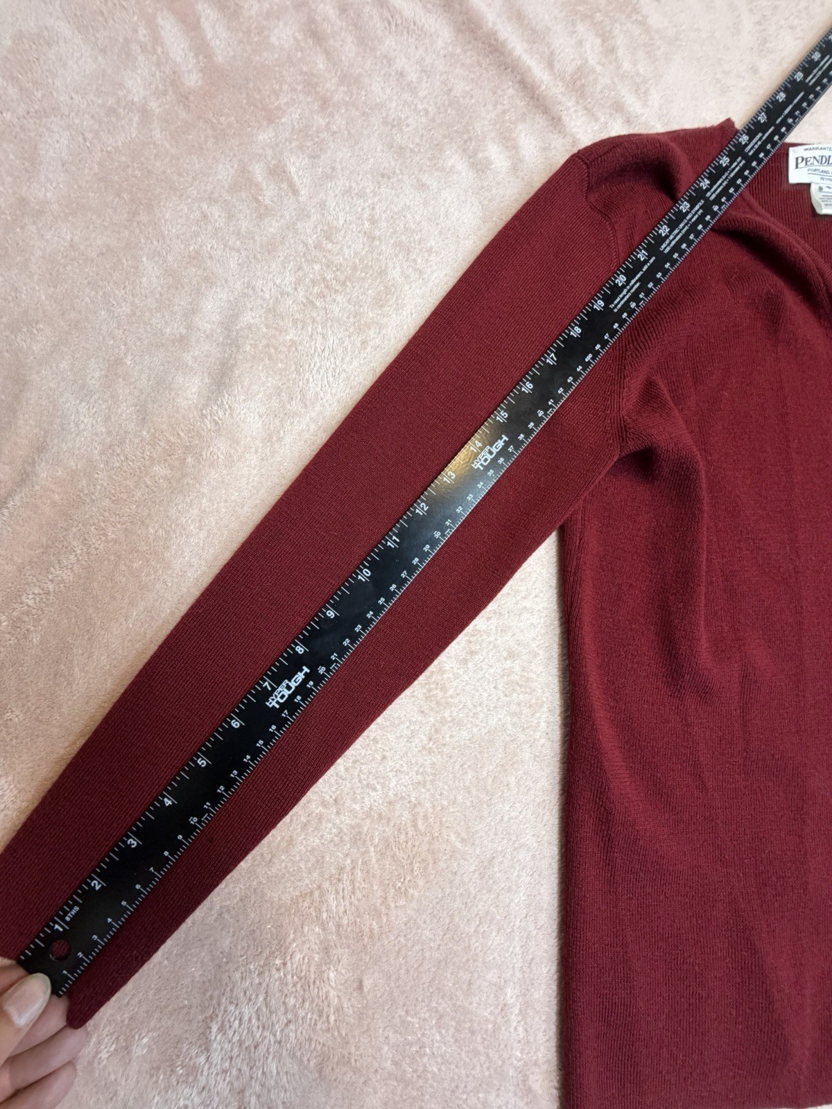 Pendleton Womens PS Burgundy 100% Merino Wool Cardigan Sweater Hong Kong Read