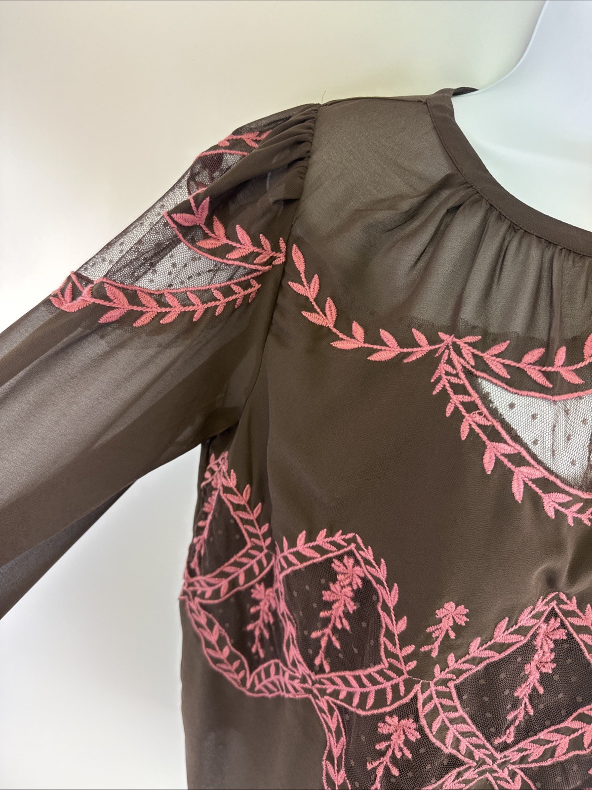 Anthropologie Long Sleeve Applique Blouse Brown Pink Embroidered Ruffle Chiffon