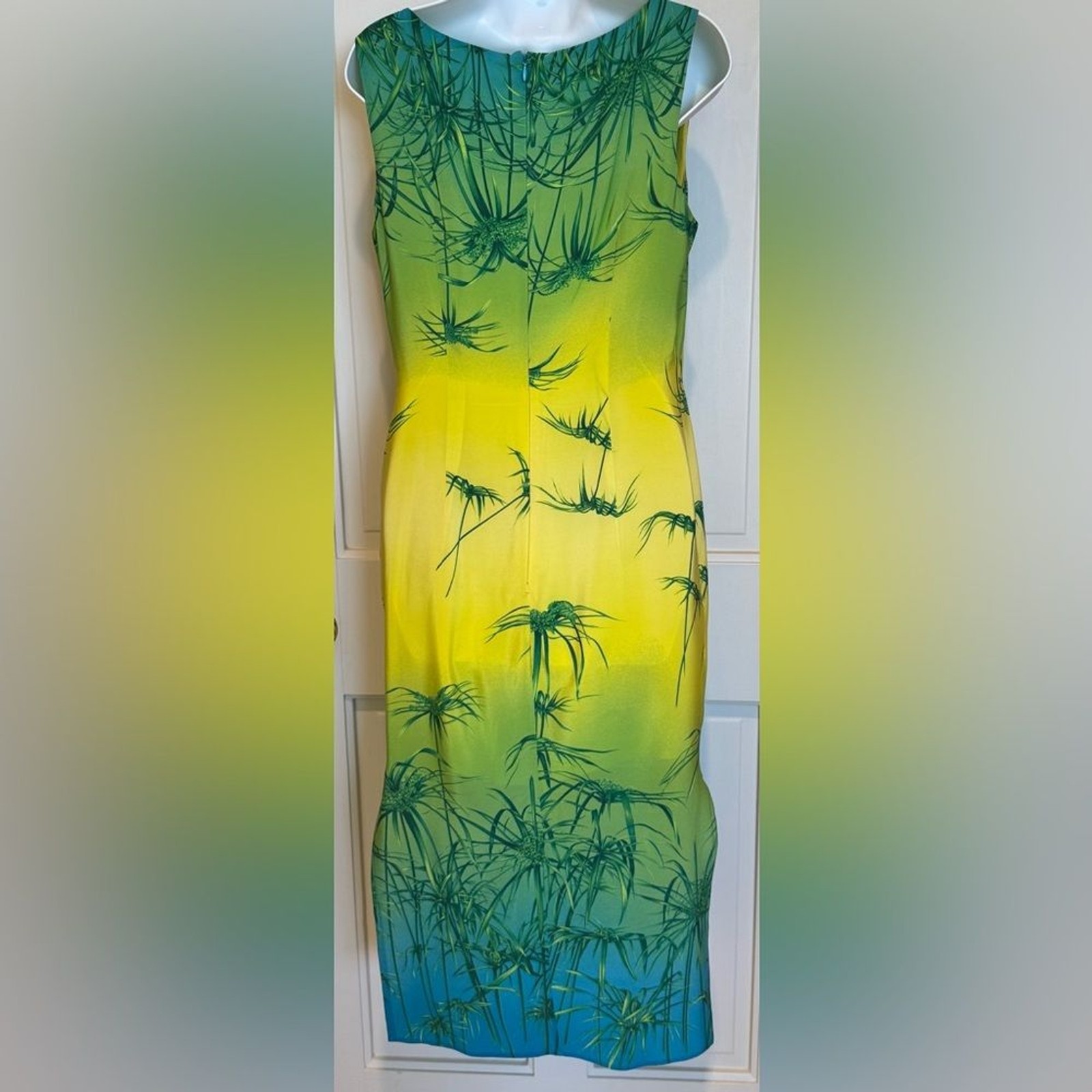 Escada Silk Palm Print Ombré Dress 🏝️