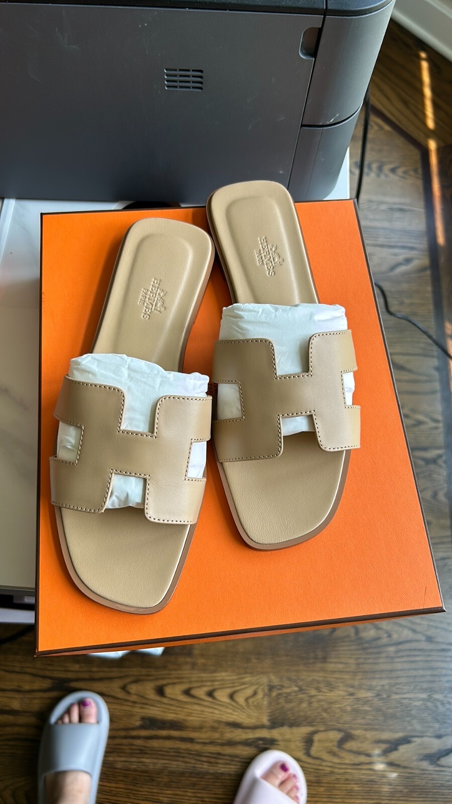 Multiple Sizes New Auth Hermes Oran Sandals beige Lin Natura 37 38 39 40 41
