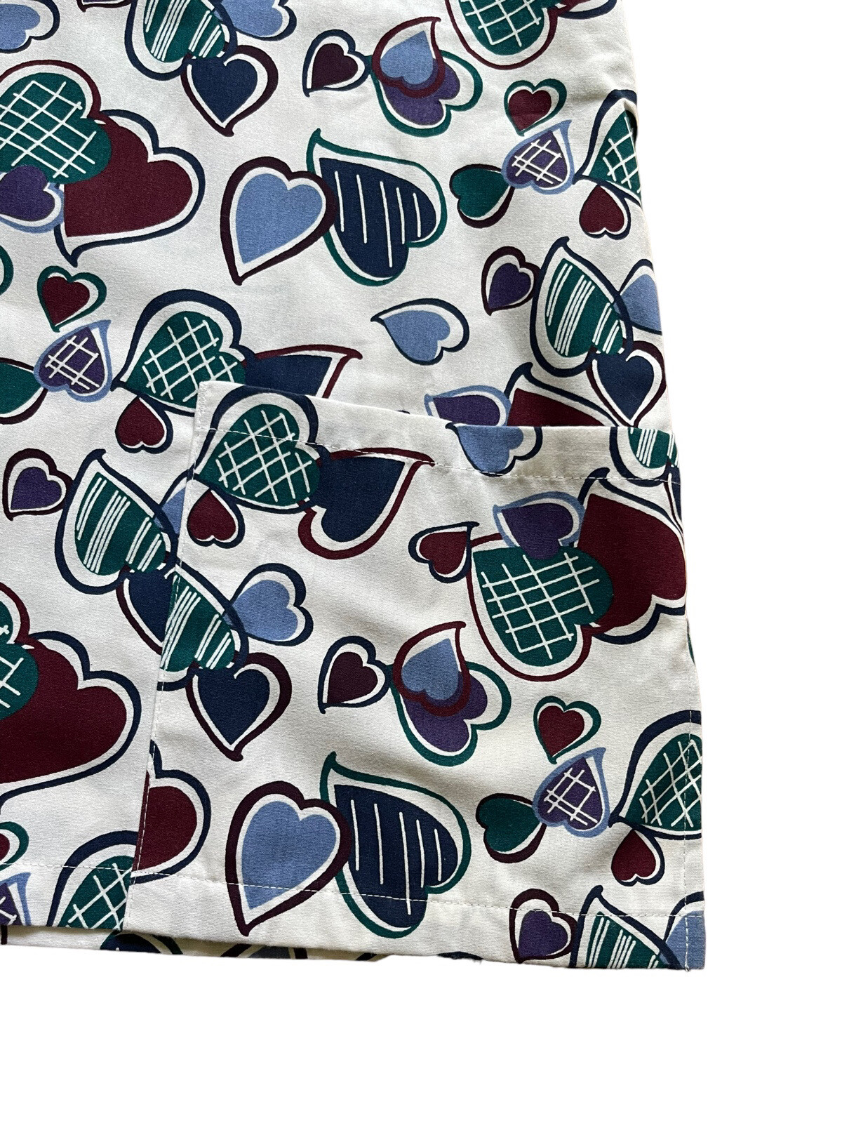 Fashion Seal Women’s White with Multi Color Hearts Scrub Top Short Sleeve size M