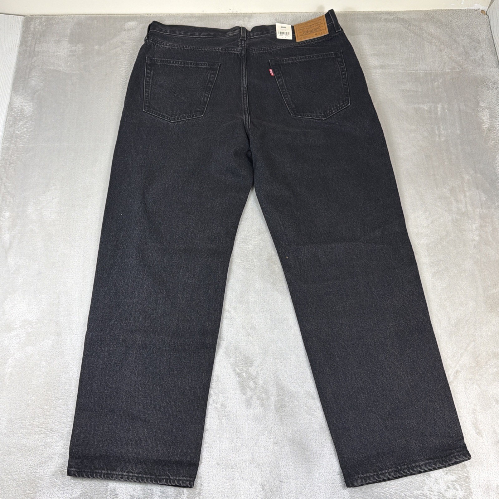 Levi’s 568 Premium Jeans Men’s Size 38×32 Loose Straight Black Denim Cotton