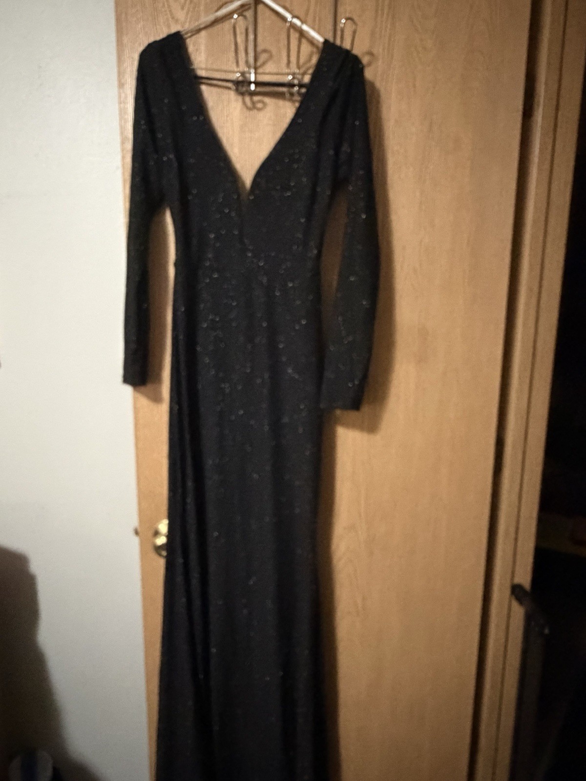 Lulus Medium Formal Gown with V Neck and Glitter All Over