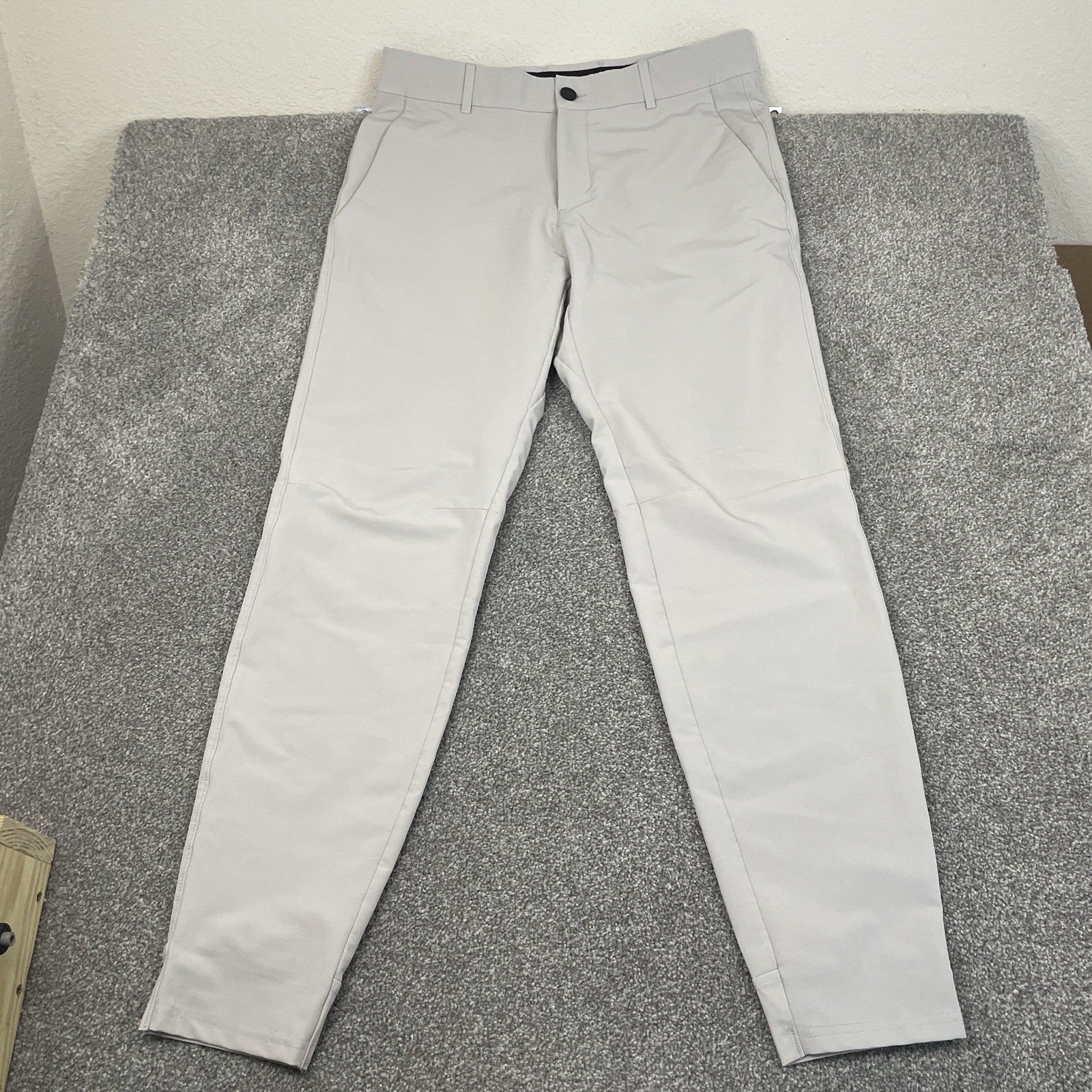 Unrl Golf Pants Mens M (Fit 32×30) Stretch Performance Chino Joggers Reg. Inseam