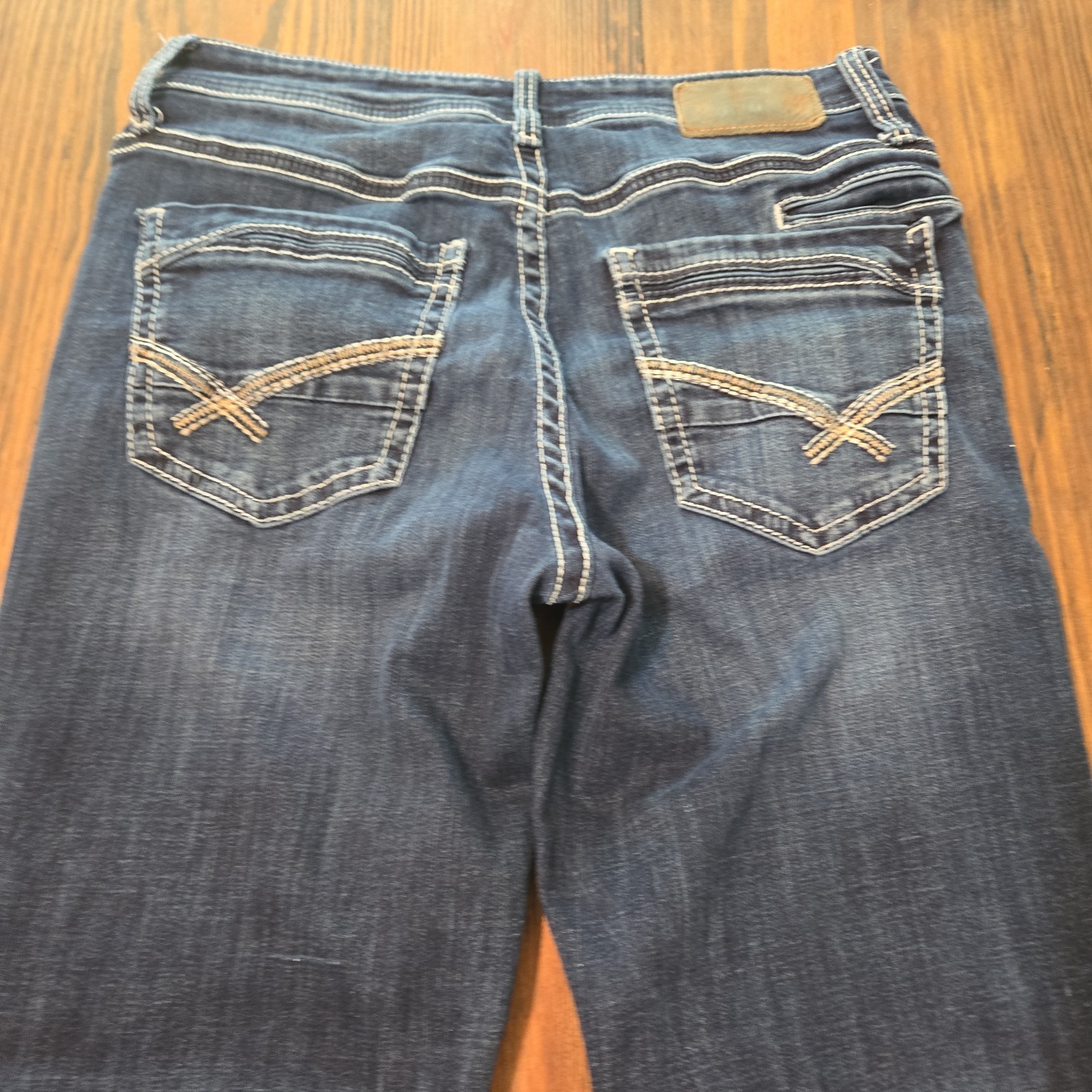 BKE Buckle Jake Straight Jeans Mens 32×34 Mid Wash Blue Premium Stretch Denim