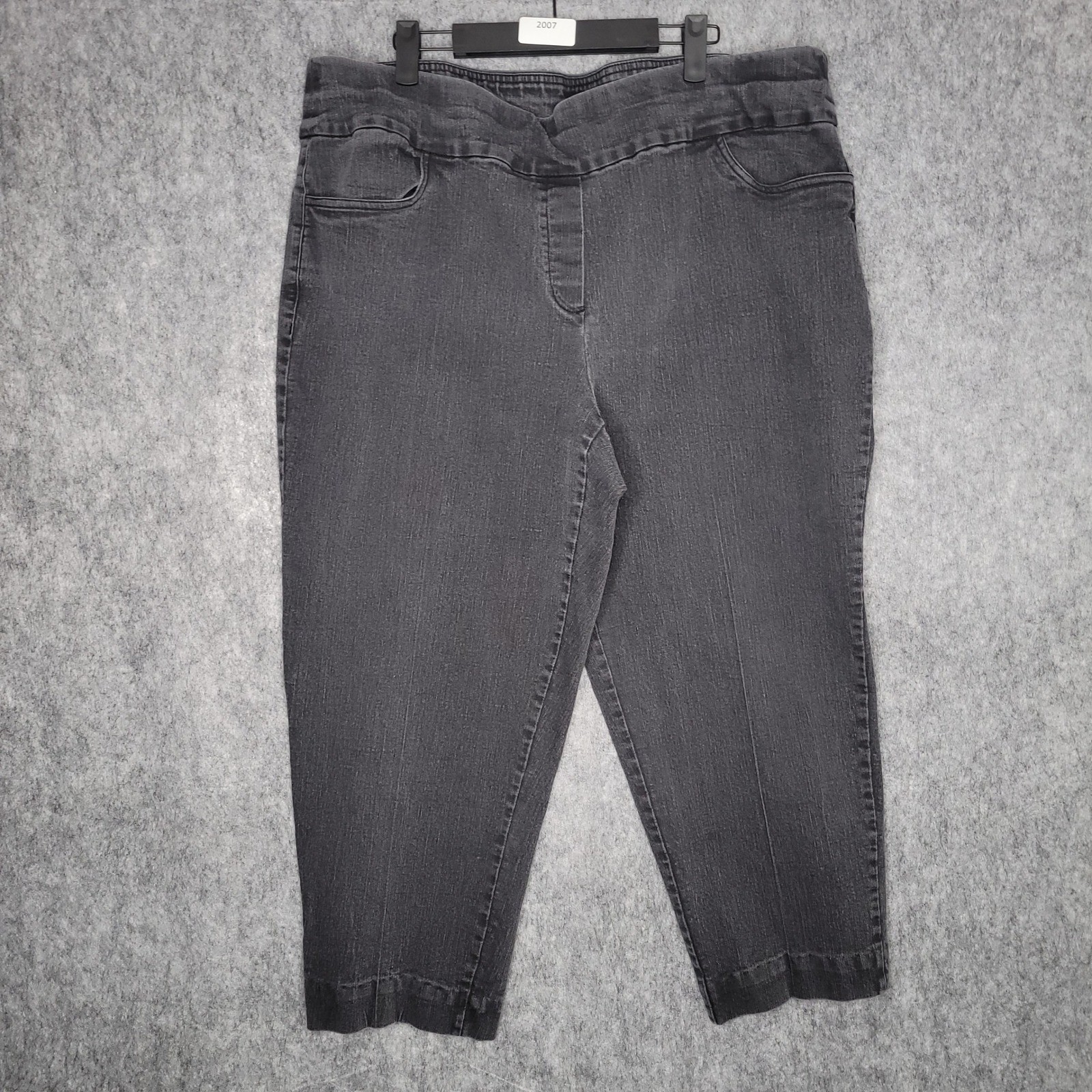 Alfred Dunner Pull On Pants Size 22W Gray Stretch Crop Pockets Denim Jeans