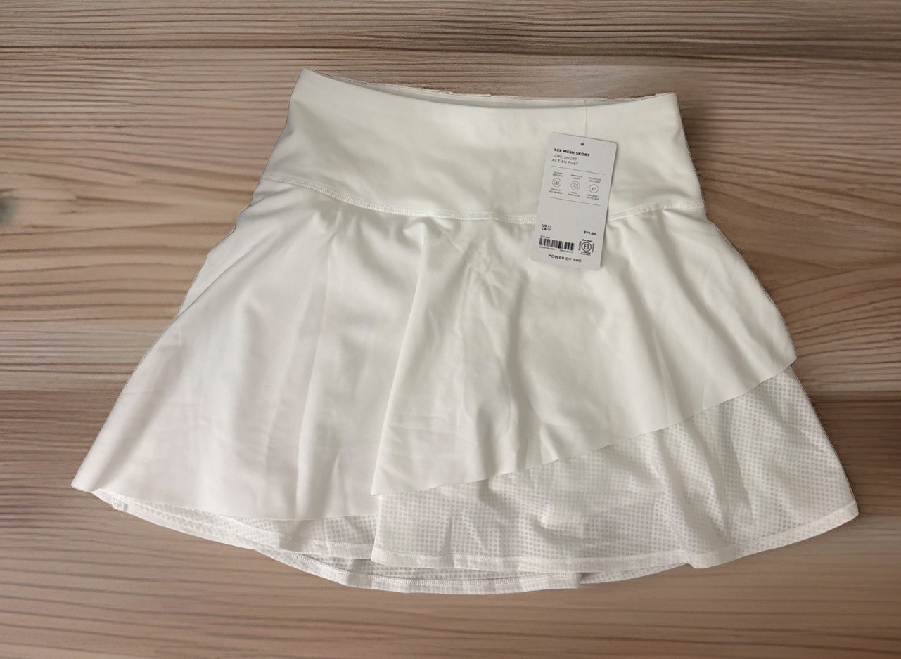 NEW $79 Athleta Ace Mesh Tennis Skort in White Pockets SIZE XS 14.5″ Length