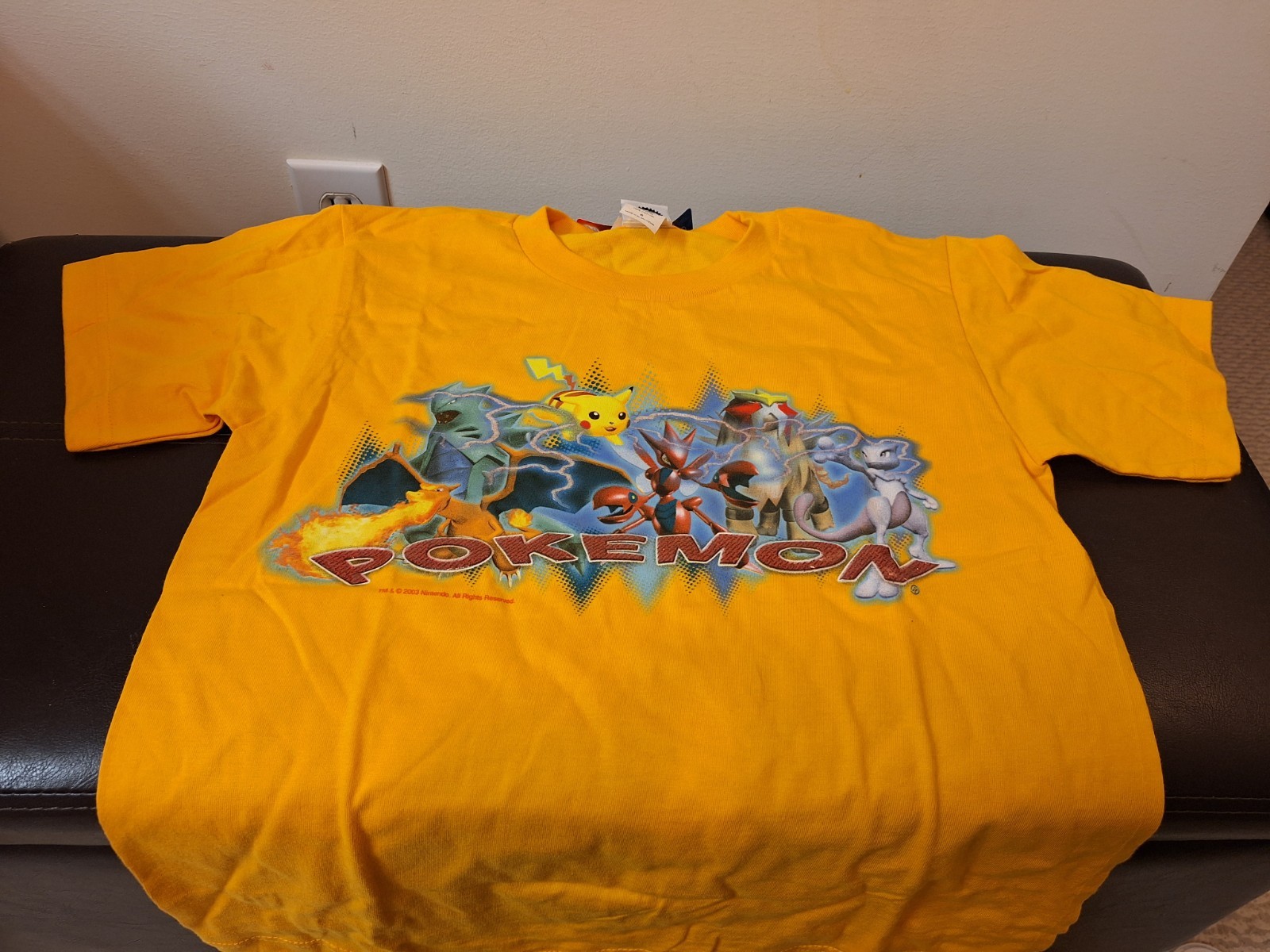 Vintage 2003 Official Nintendo POKEMON SHIRT Size Small Unisex