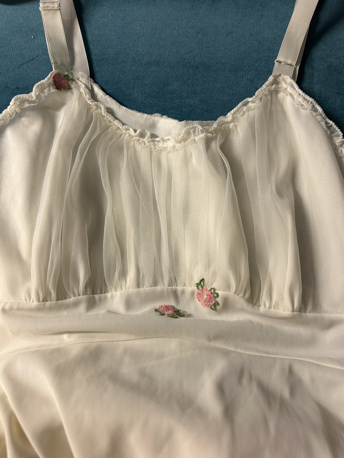 1950’s Nightgown Chiffon Ribbon Ruffle Vintage Creamy White