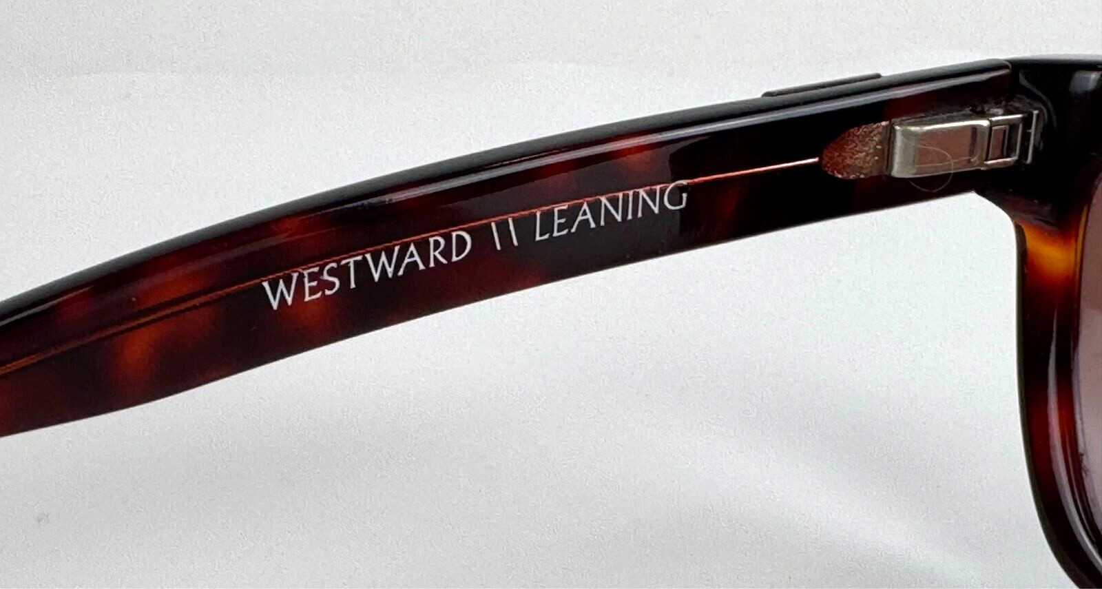 Westward Leaning Sunglasses Wmn Brown Tortoise Shell Frame Amber handmade Japan