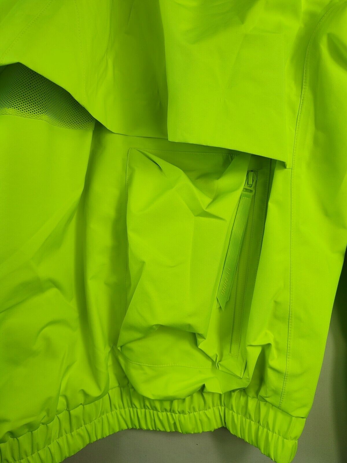 LI-NING WIND PROOF NEON MULTI POCKET HOODED COAT JACKET SIZE XL RRP £175 B9