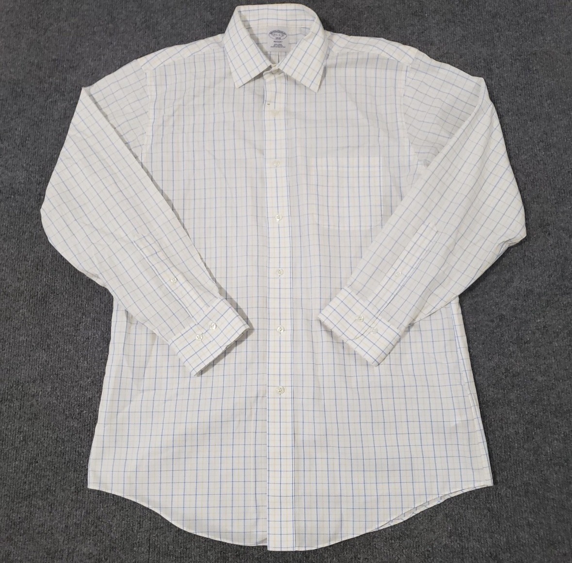 brooks brothers button up shirt men’s plaid 1818 regent medium