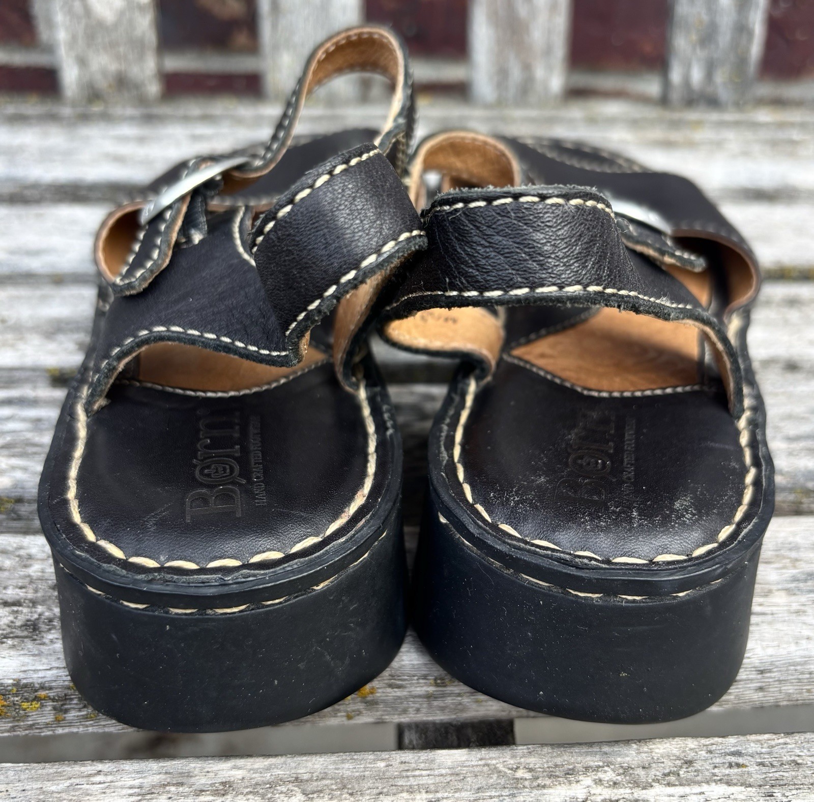 BORN Black Leather Ankle Strap Sandals Comfort Shoes 8 39 M/W