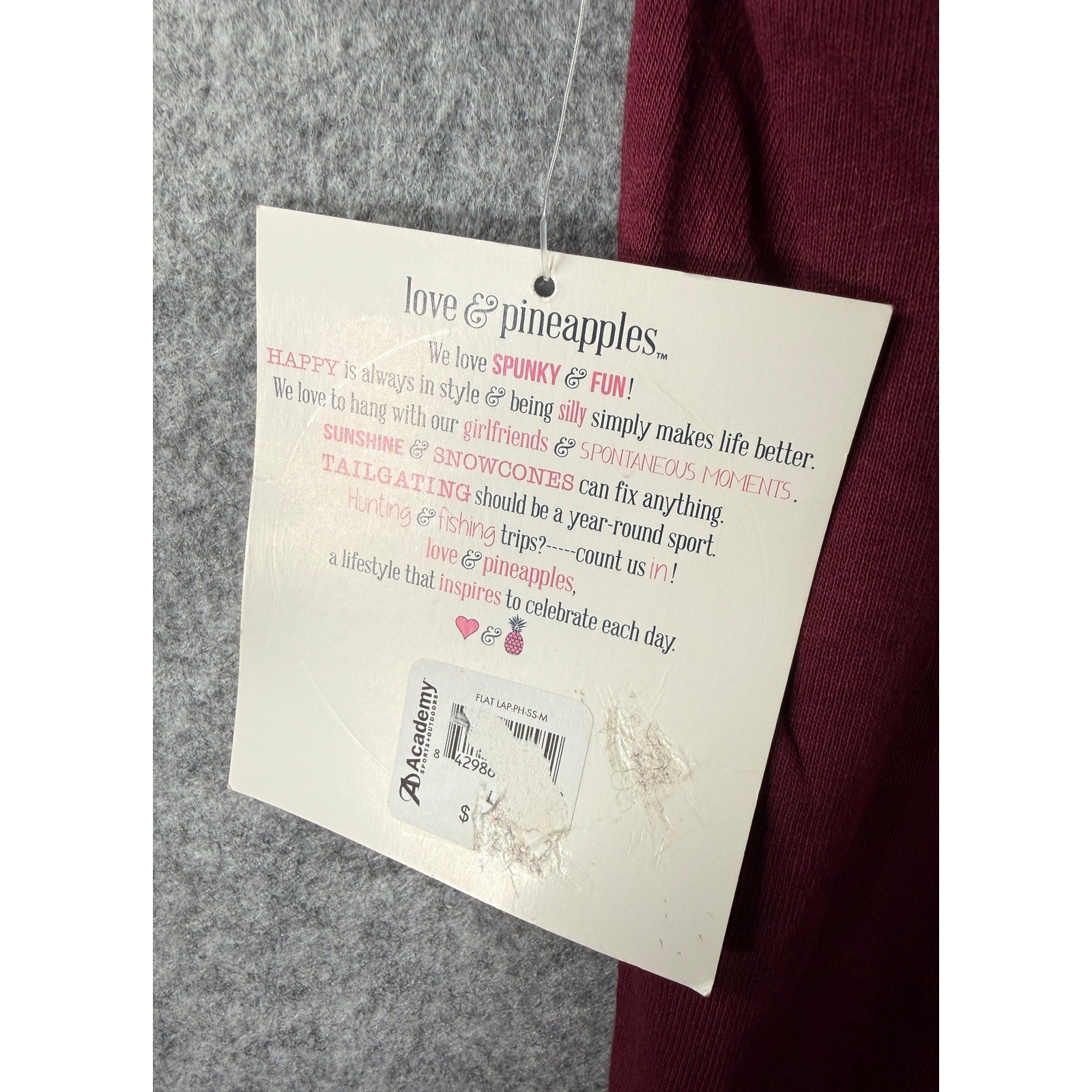 NWT Love & Pineapples Womens Part Huntress Part Girl Boss – T-Shirt Maroon L