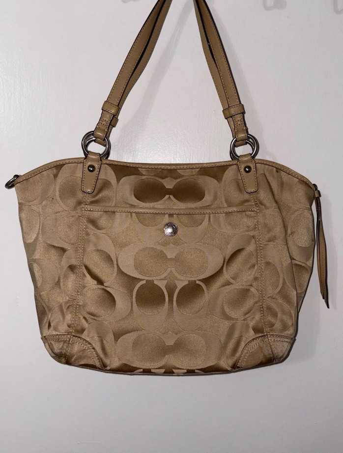 COACH Signature Leah Hobo Tote Bag Khaki Brown Jacquard Canvas Handbag 14570