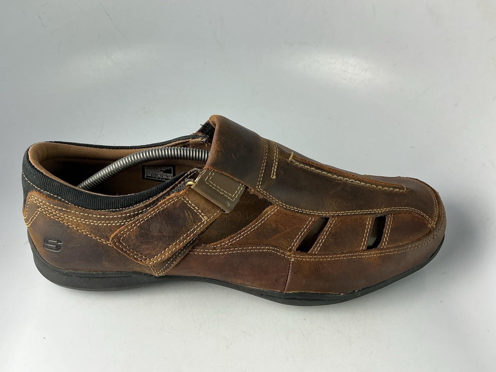 Skechers Men’s Striking Berra Fisherman Leather Sandals Brown Sz 12 US Medium
