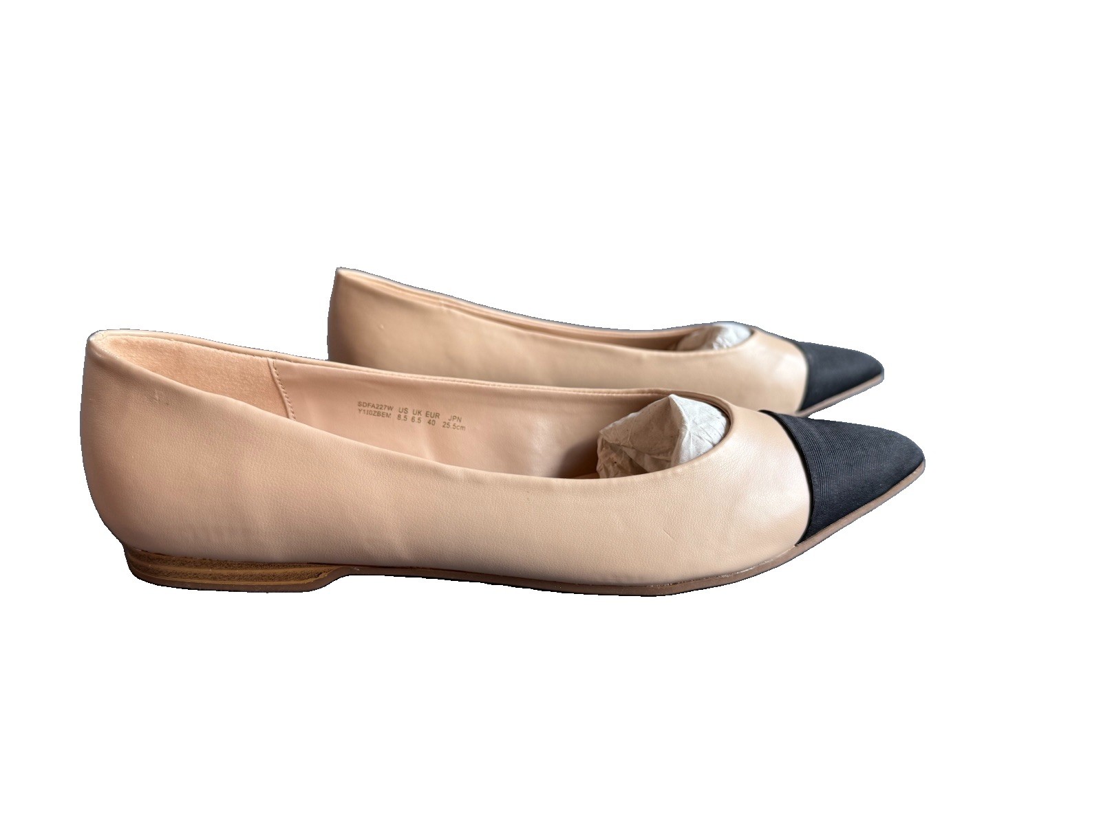DREAM PAIRS Beige/Black Colorblock Cap Toe Pointed Flats Slip-On US 8.5